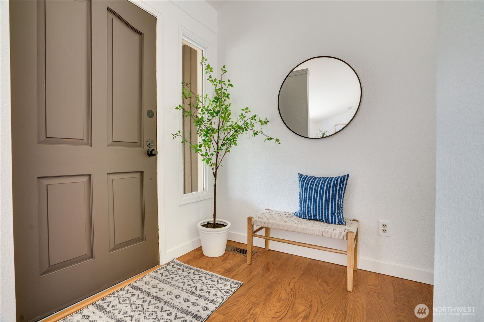 7009 Cameo Drive Property Photo 3