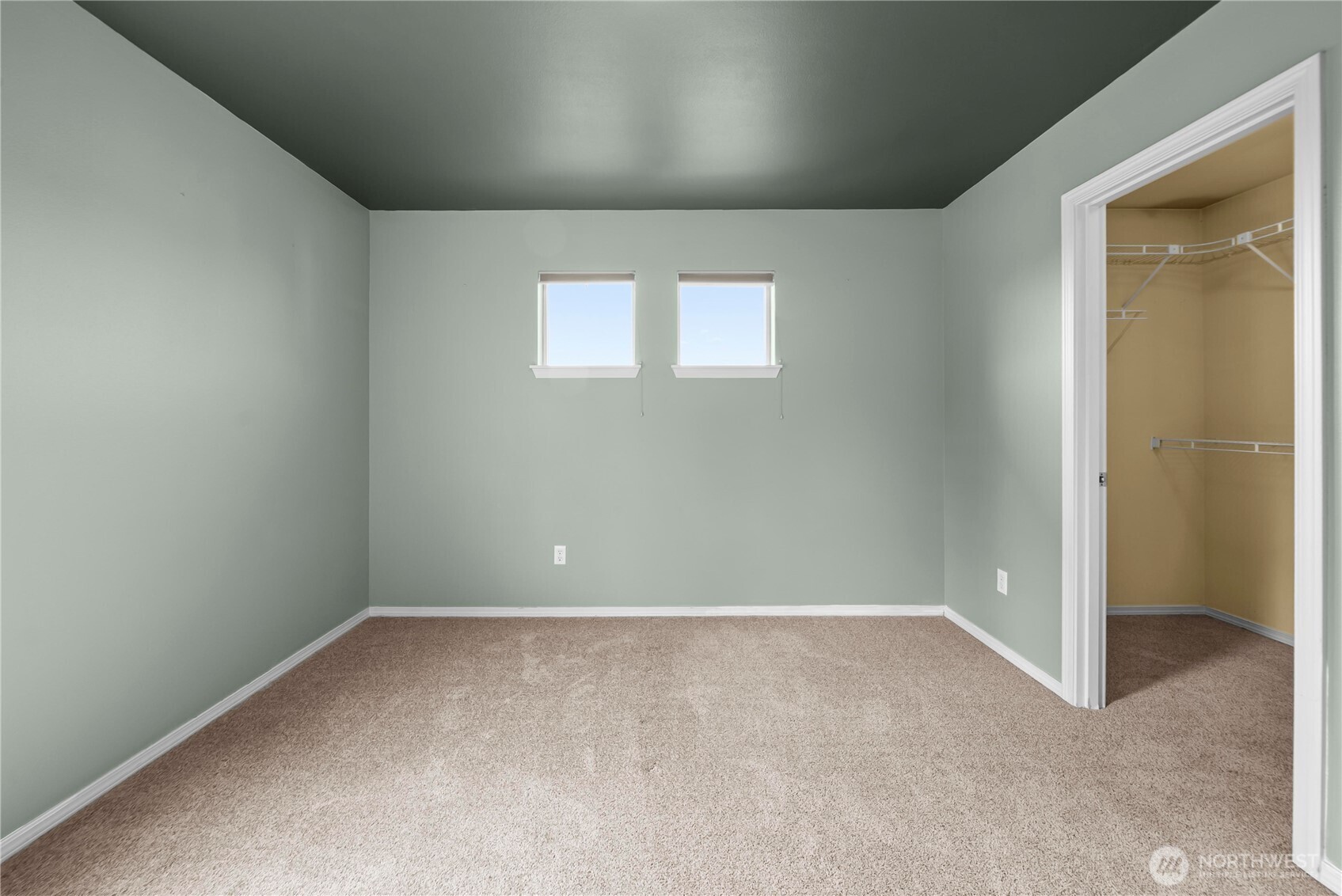 19529 100th Street Property Photo 21