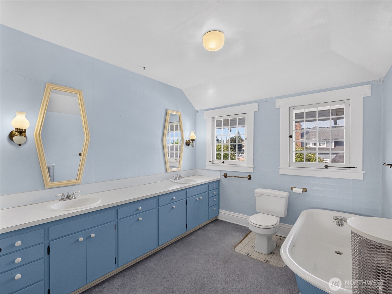 1409 Marion Street Property Photo 25