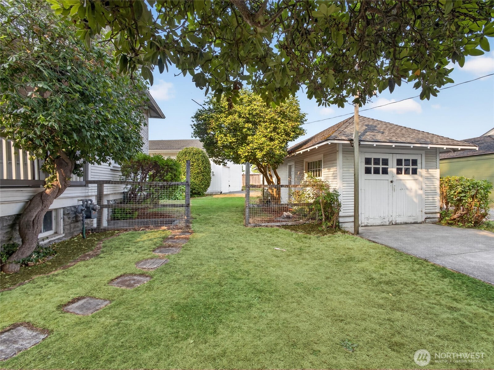 1409 Marion Street Property Photo 34