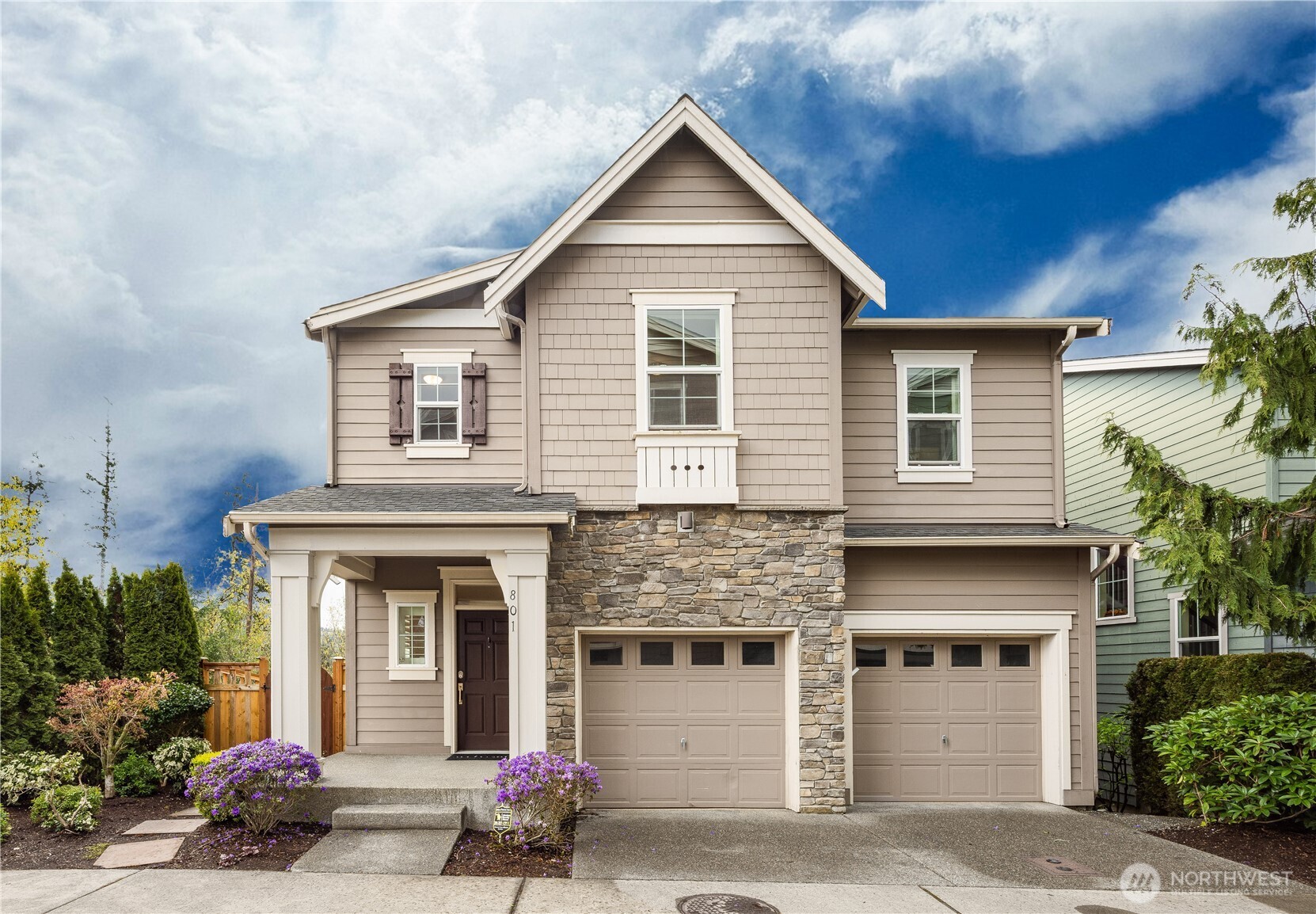 801 3rd Place Property Photo 1