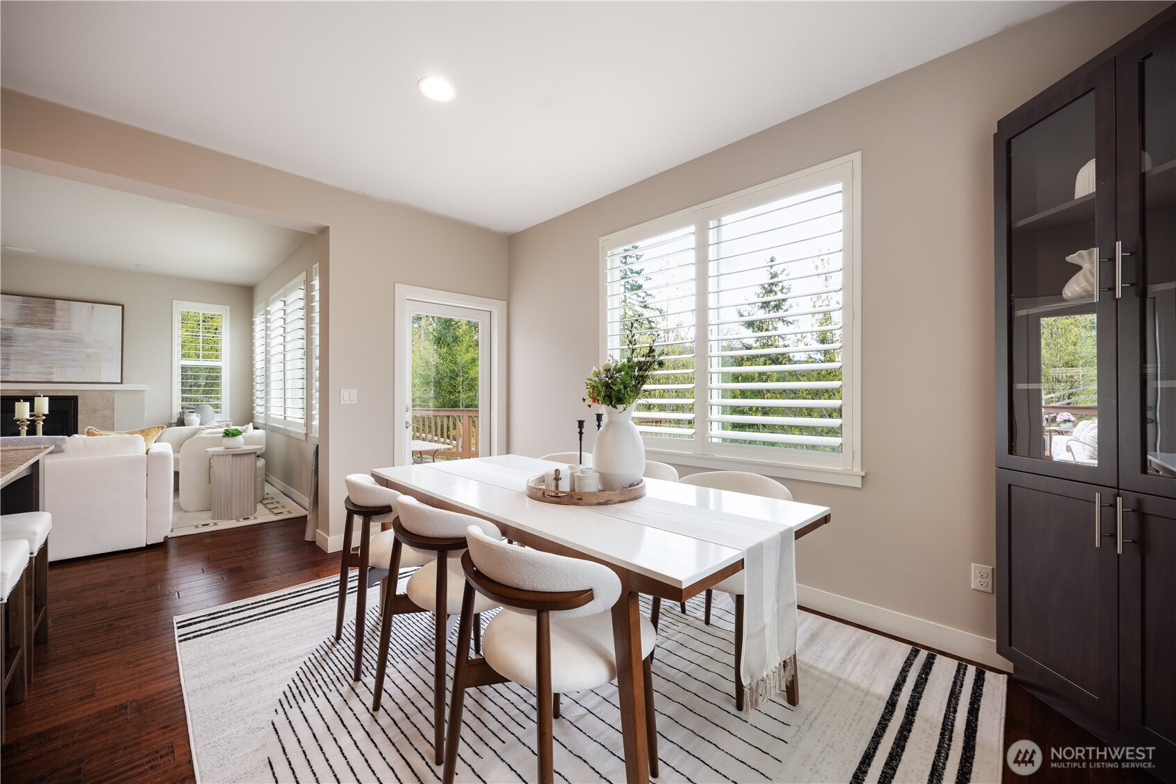 801 3rd Place Property Photo 10