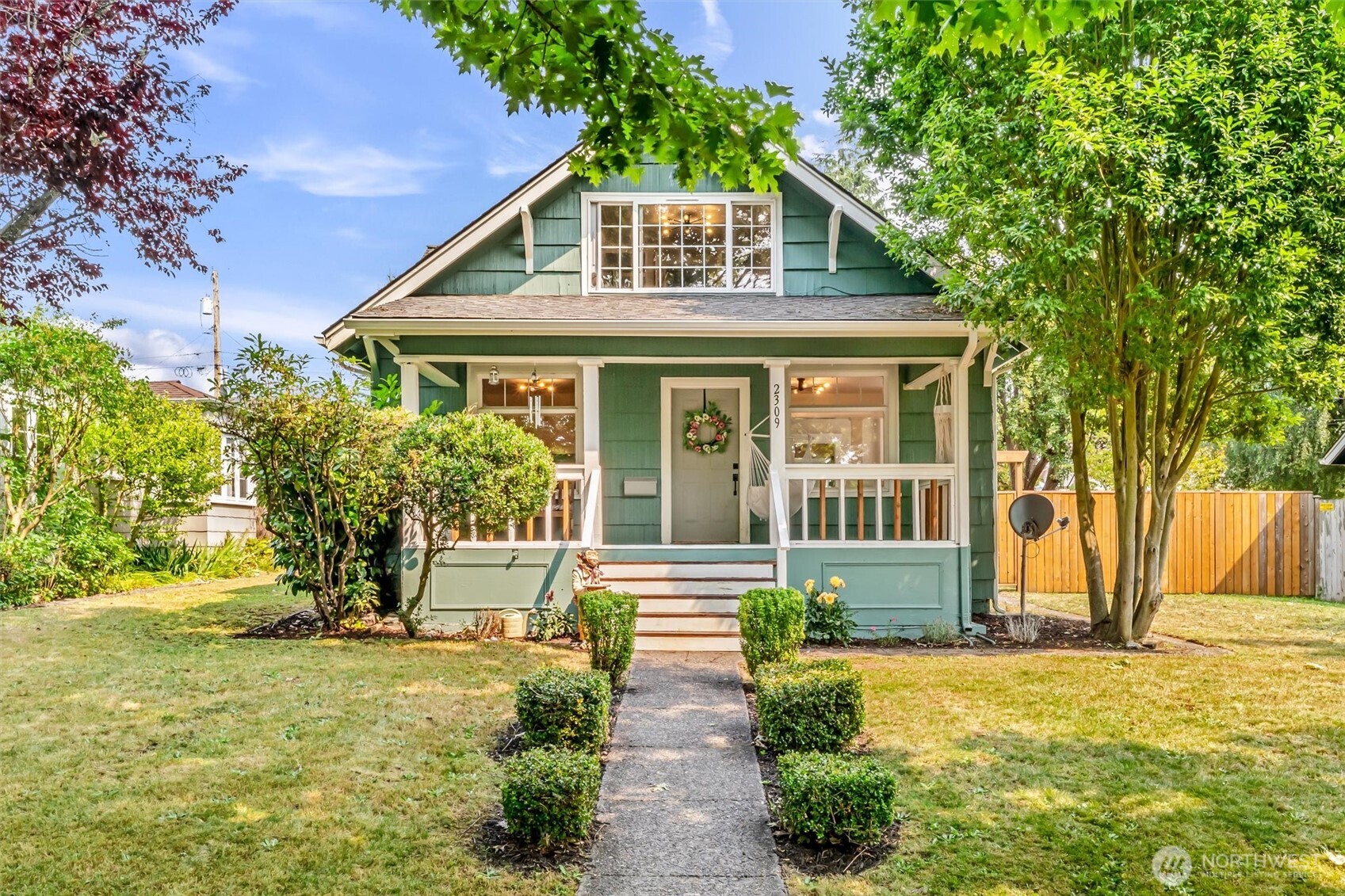 2309 Mcdougall Avenue Property Photo 1