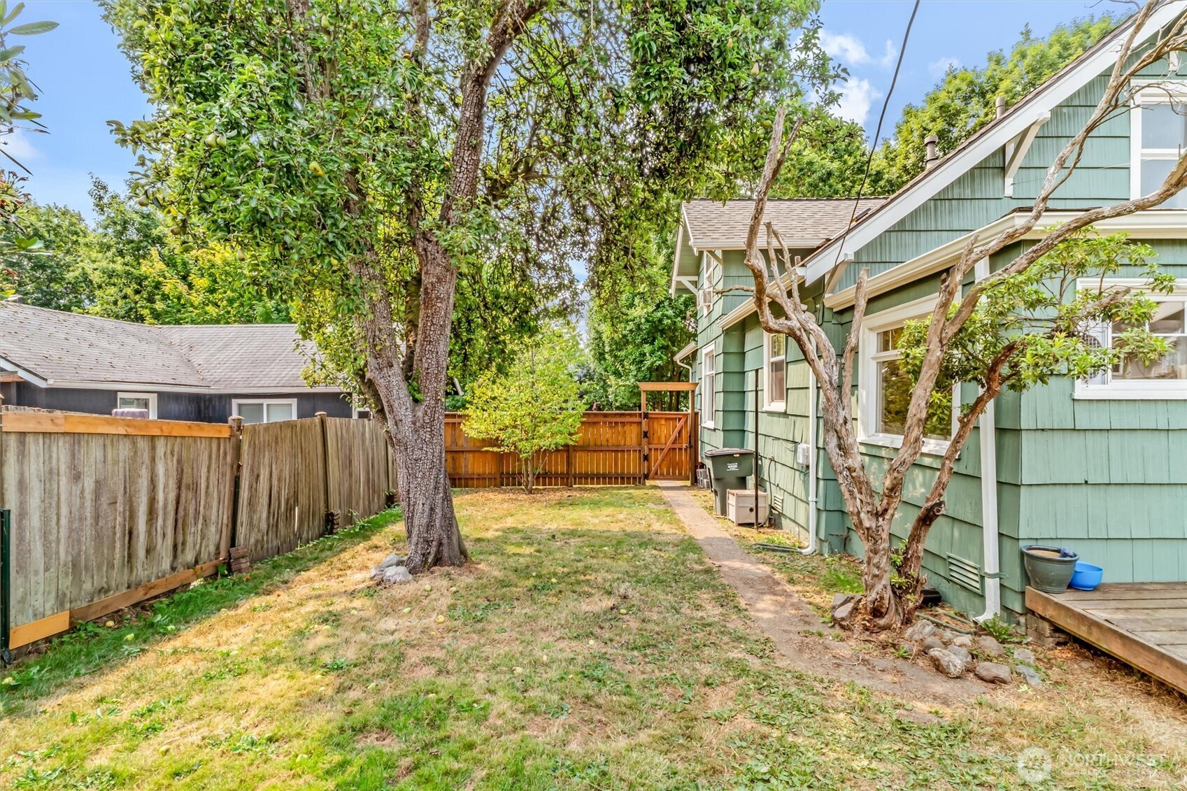 2309 Mcdougall Avenue Property Photo 34