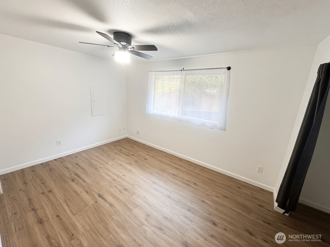 34418 54th Avenue Property Photo 9