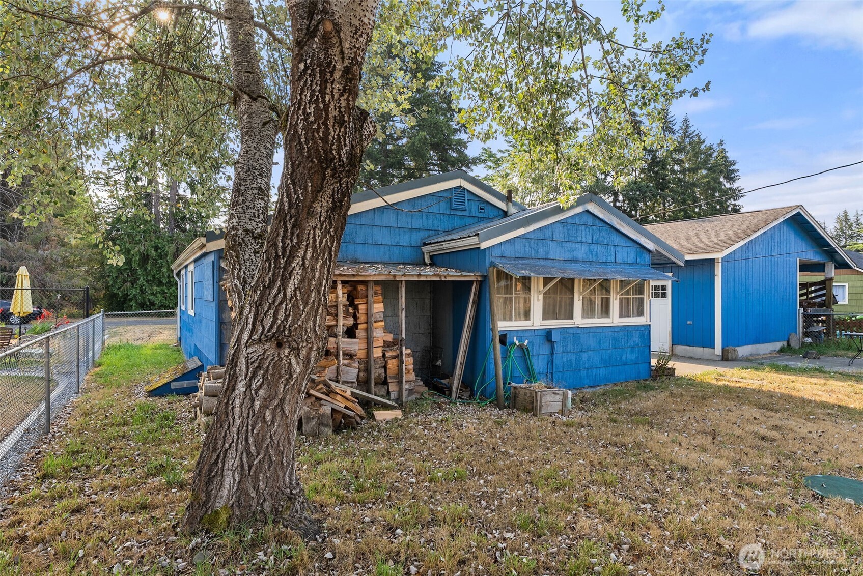 1811 Beach Street Property Photo 16