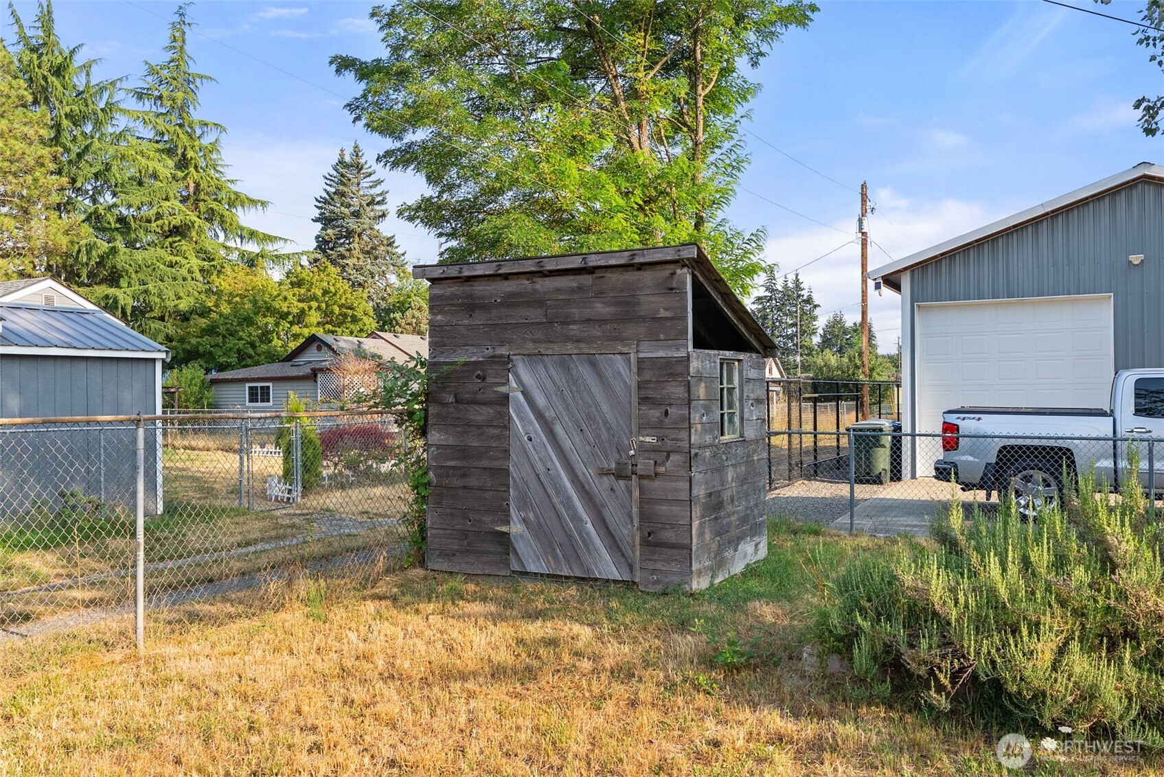 1811 Beach Street Property Photo 19