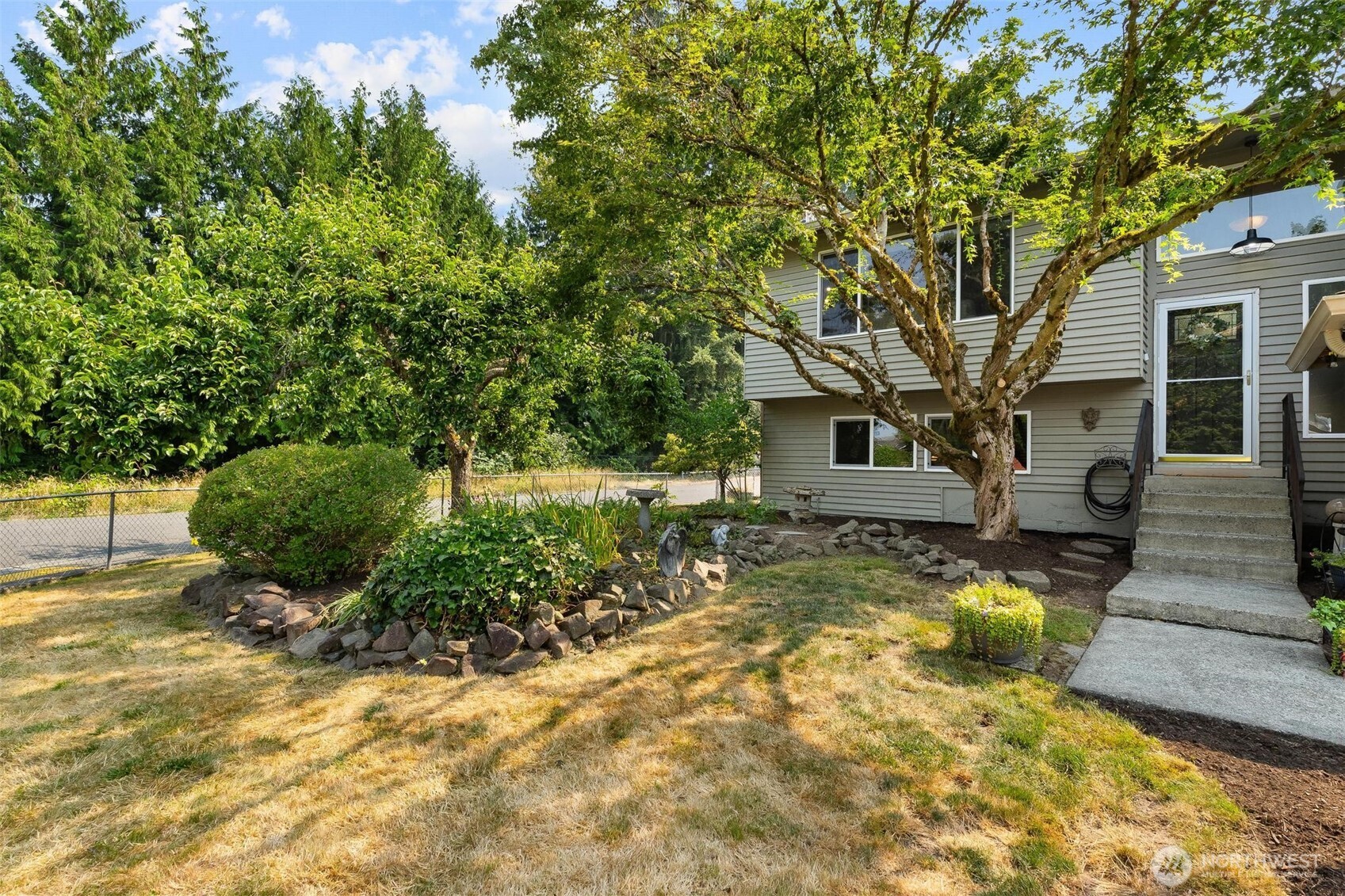 12817 48th Drive Property Photo 2