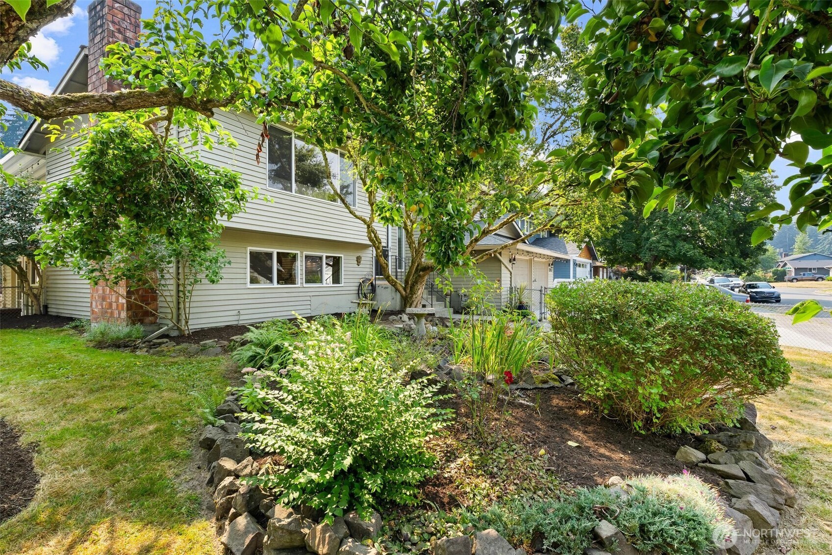 12817 48th Drive Property Photo 3
