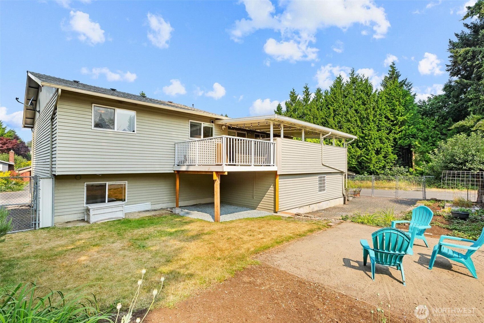 12817 48th Drive Property Photo 33