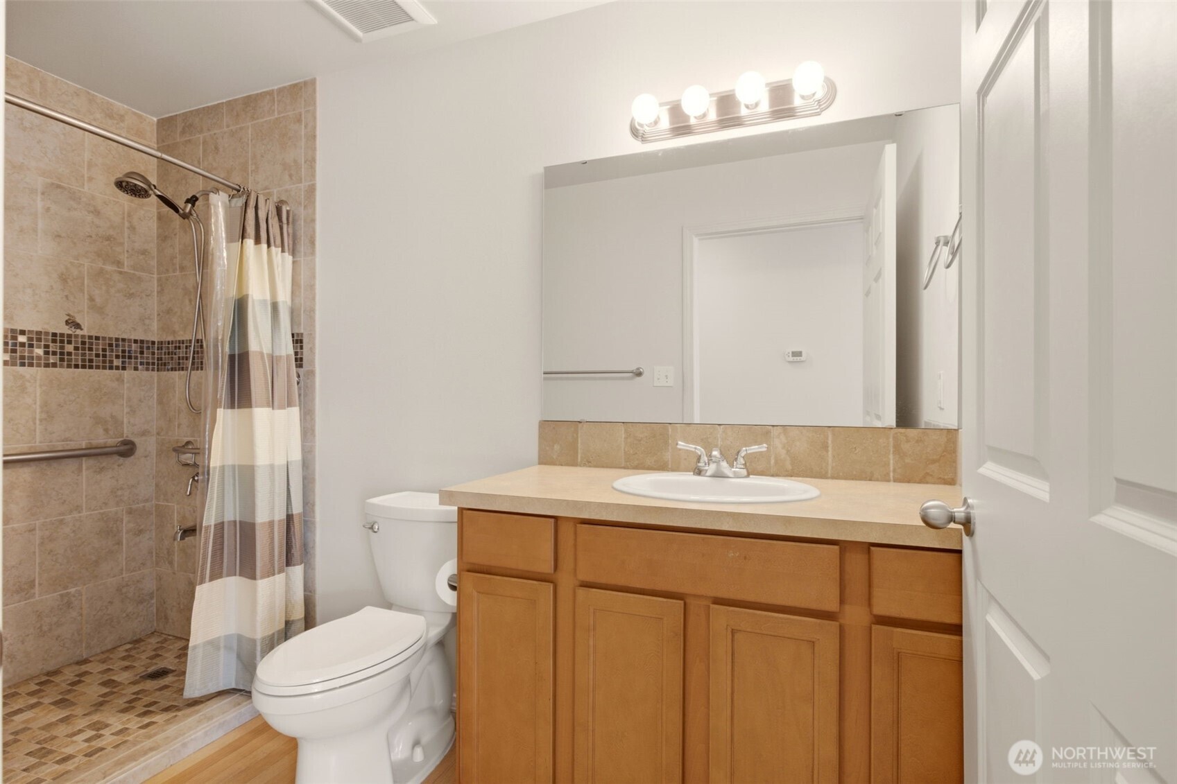 22217 Military Rd S Property Photo 18