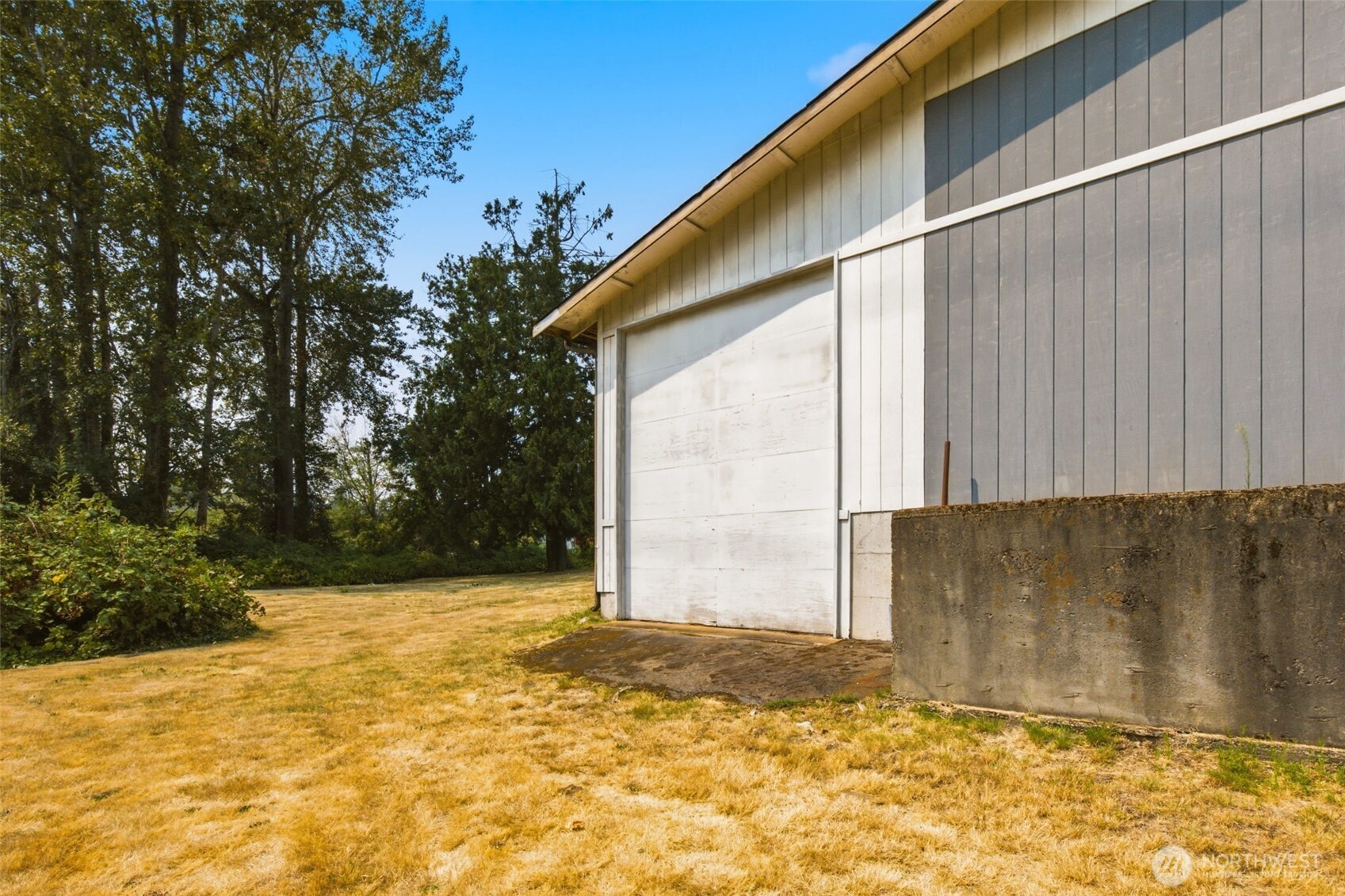 22217 Military Rd S Property Photo 30