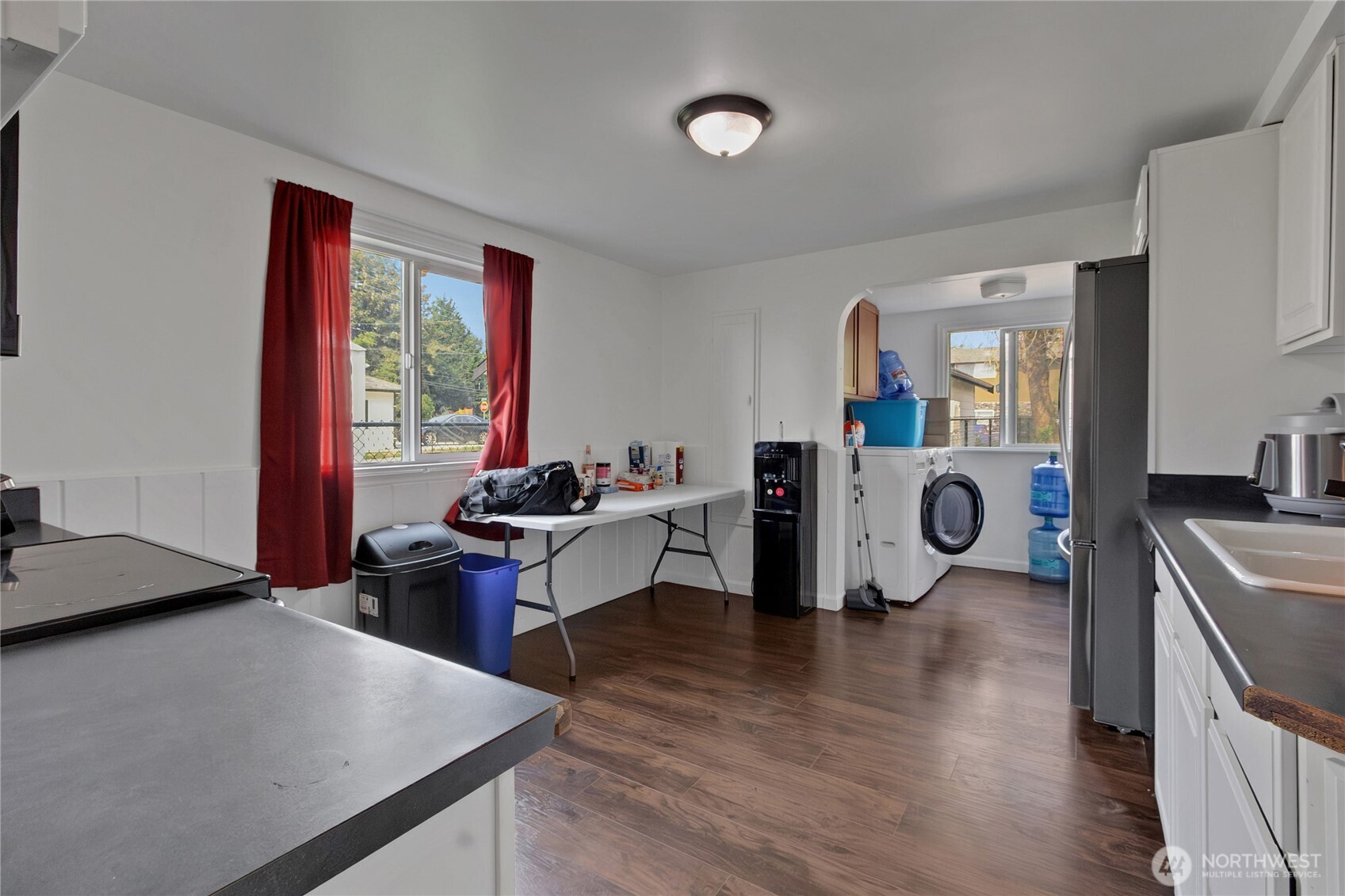 2107 D Street Property Photo 9