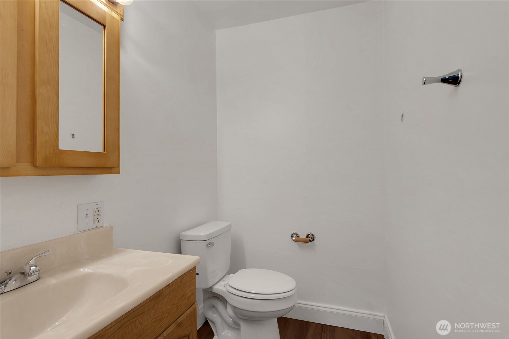 2107 D Street Property Photo 12
