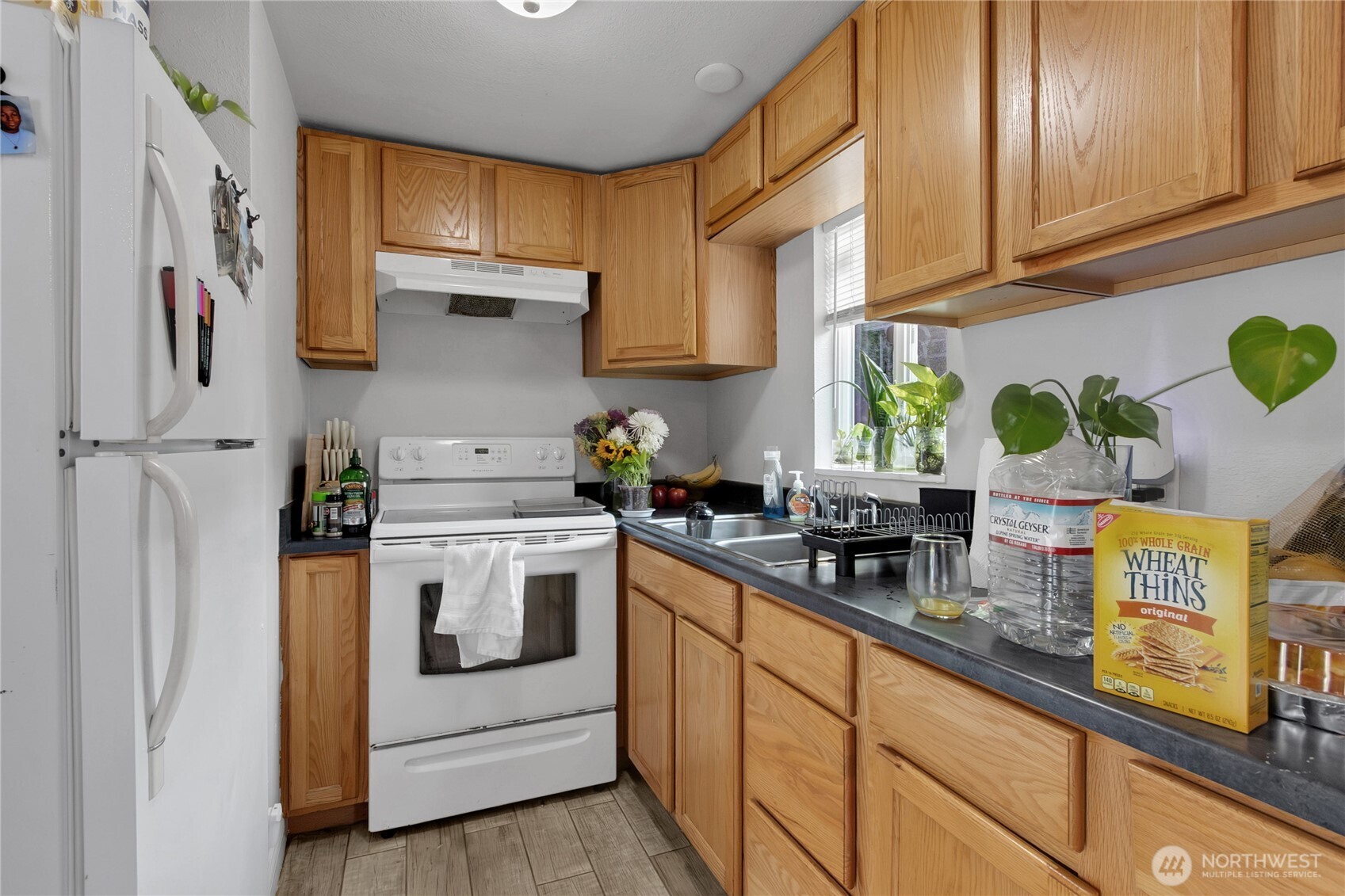 2107 D Street Property Photo 20