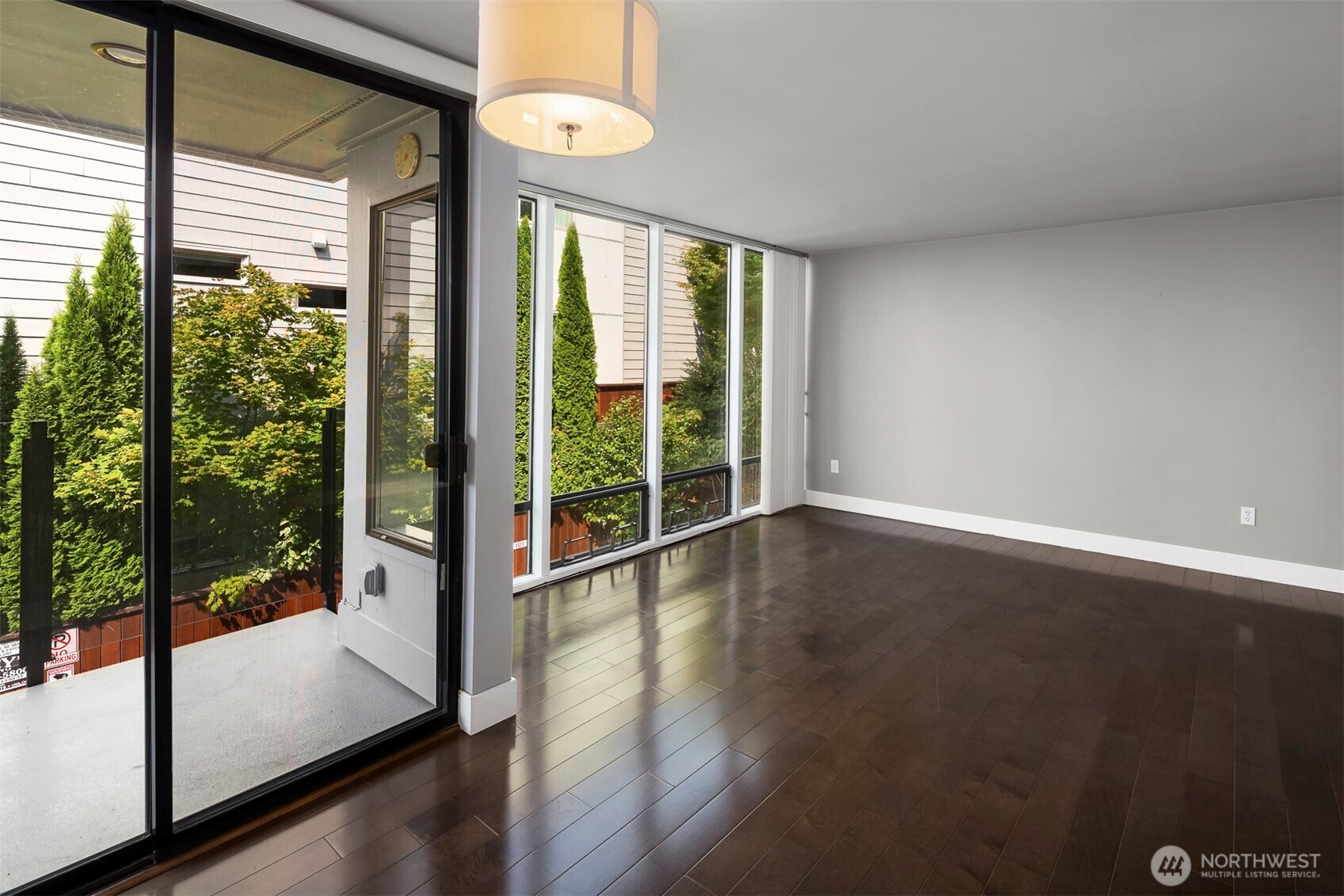 4561 Lake Washington Boulevard 201 Property Photo 7