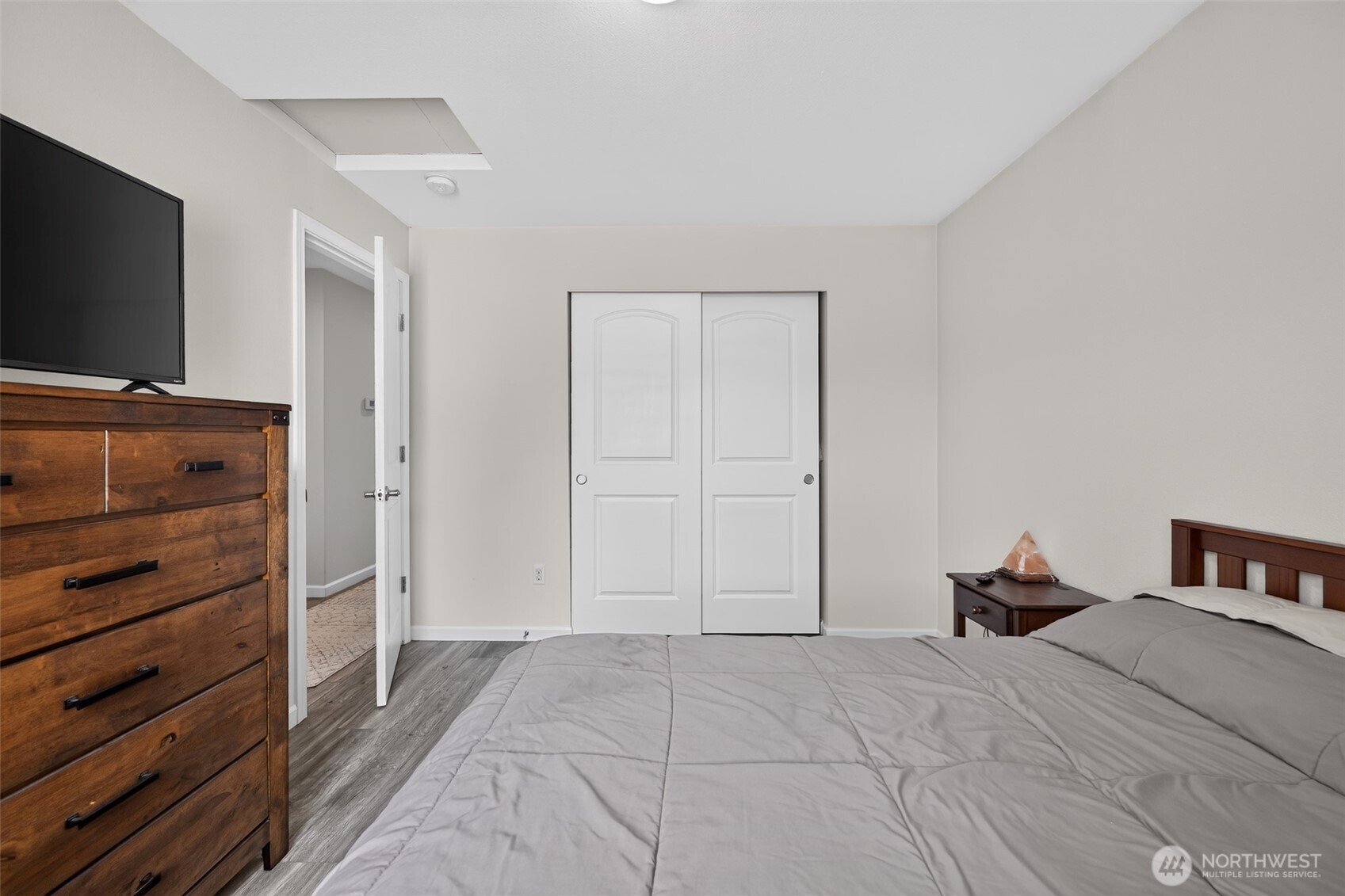 8312 217th Street Property Photo 17