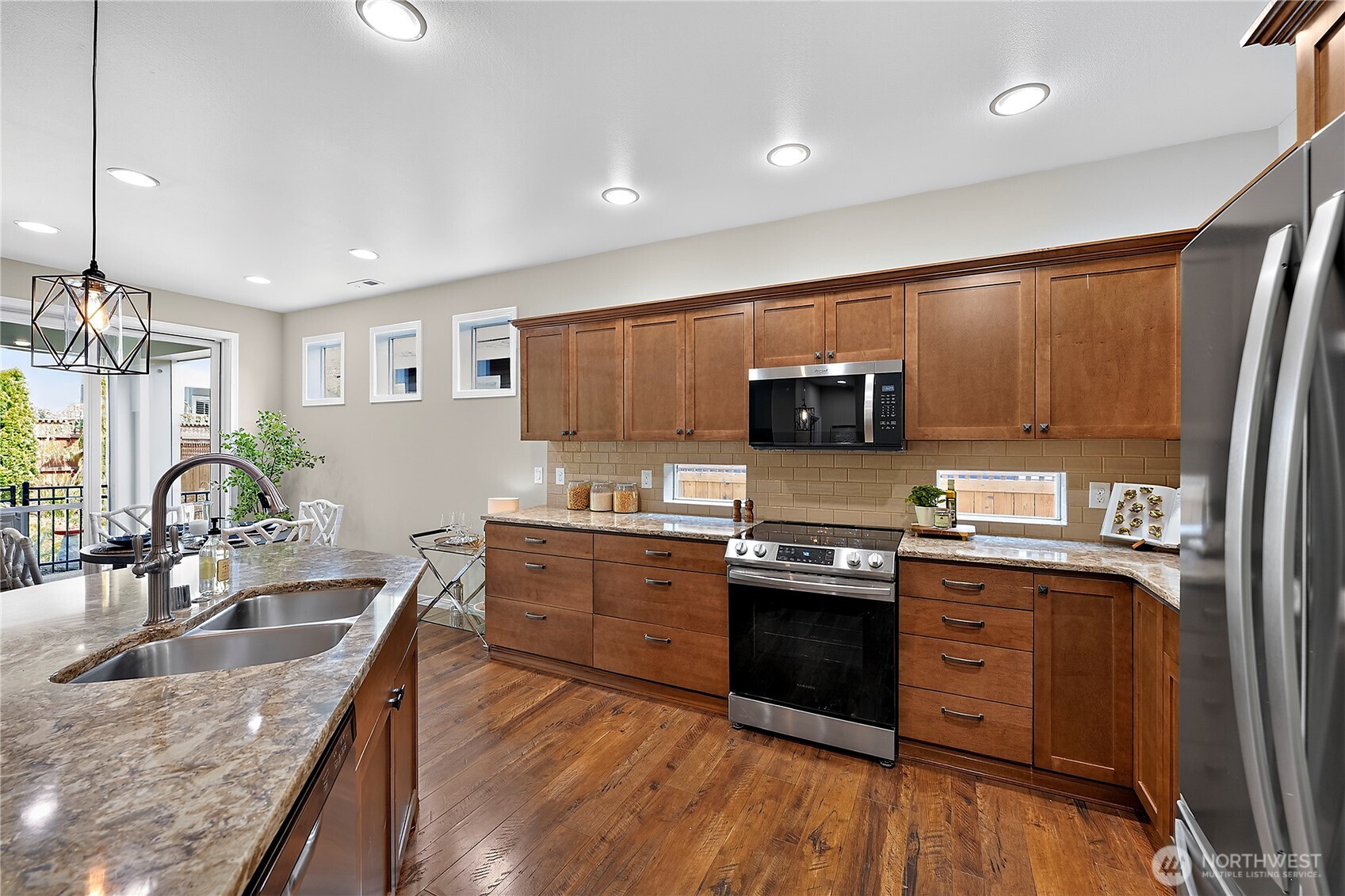 18725 145th Street Property Photo 8