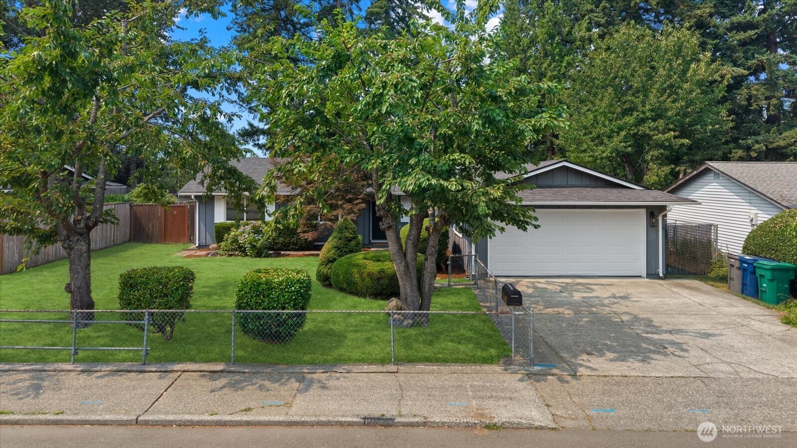 16749 128th Avenue Property Photo 2
