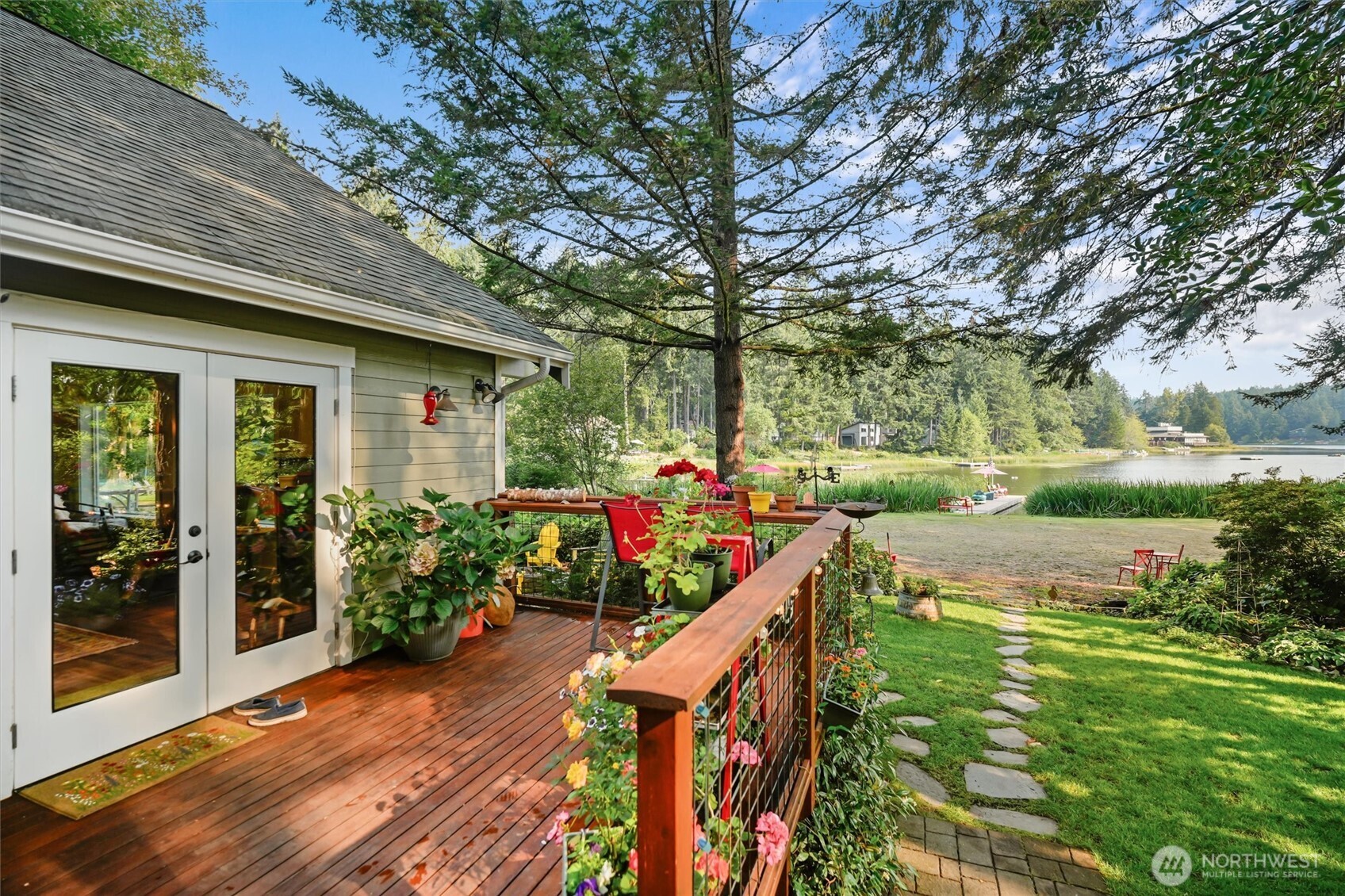11122 Cole Place Property Photo 7