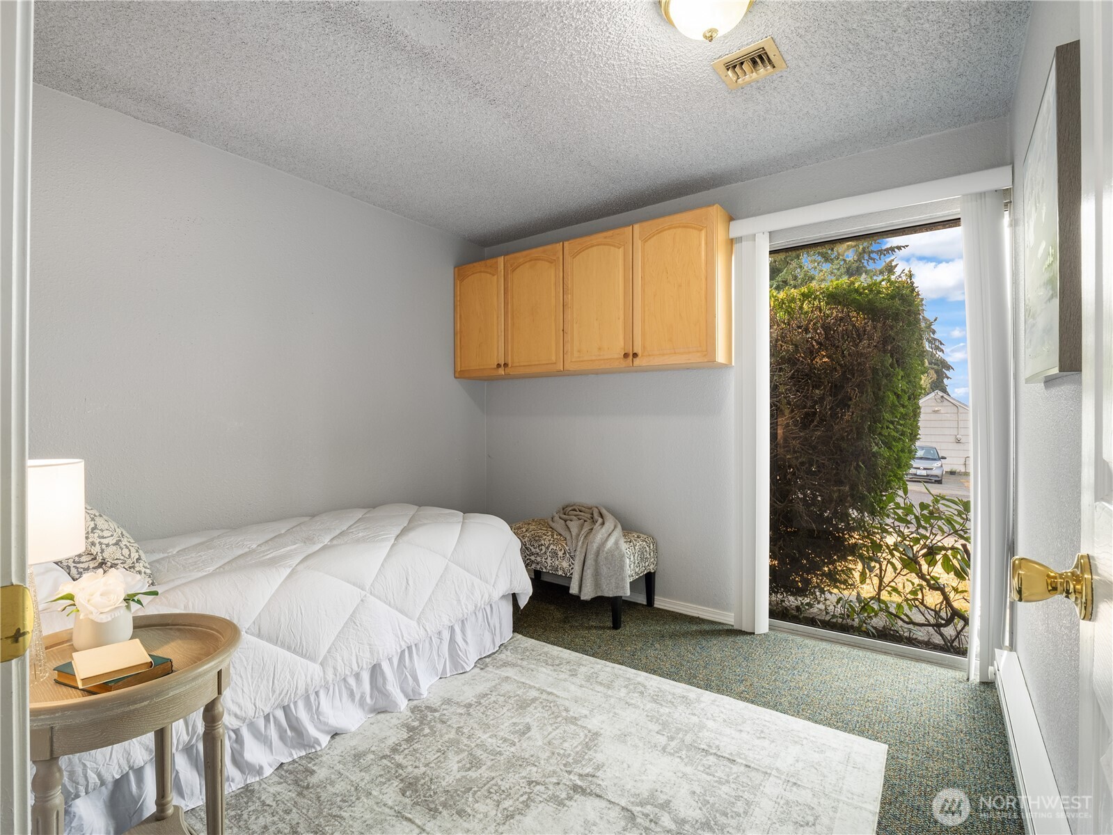 3102 Bridgeport Way Property Photo 16