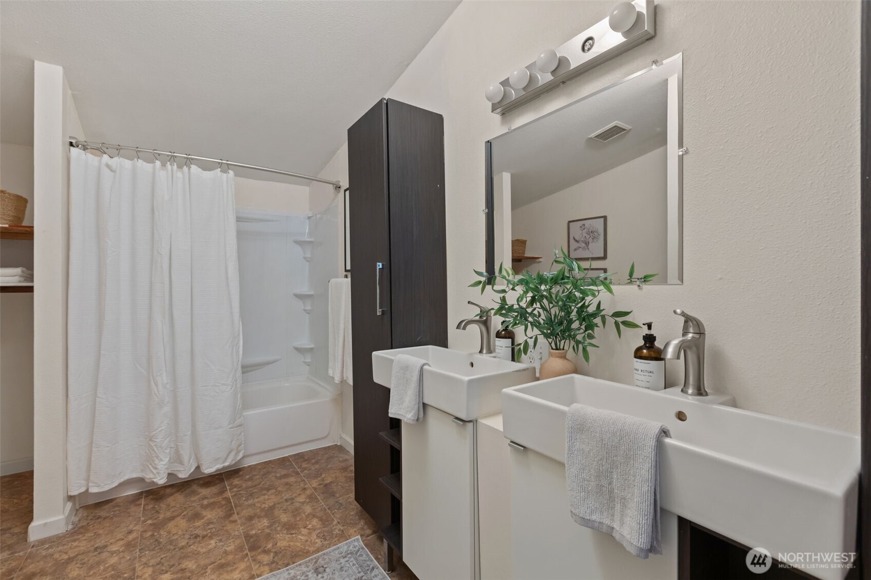 2608 177th Avenue Property Photo 17