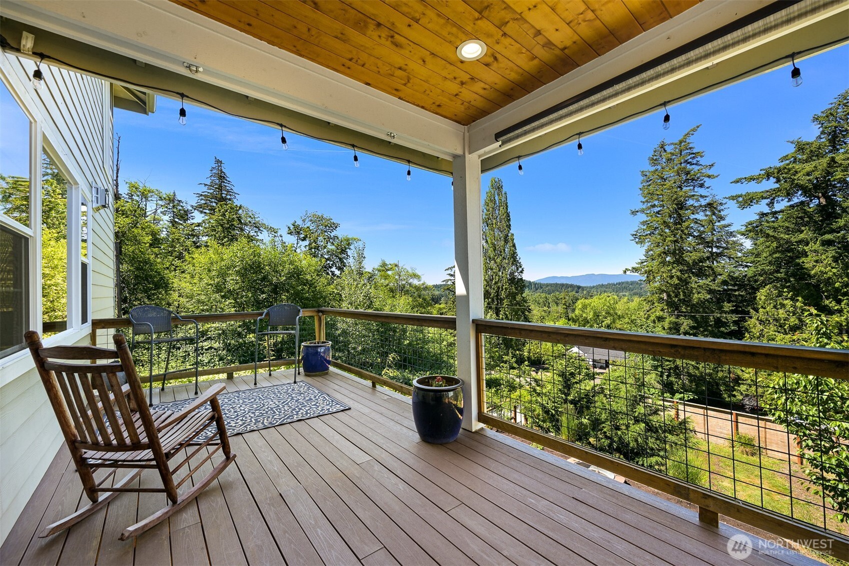 1221 34th Street Property Photo 11