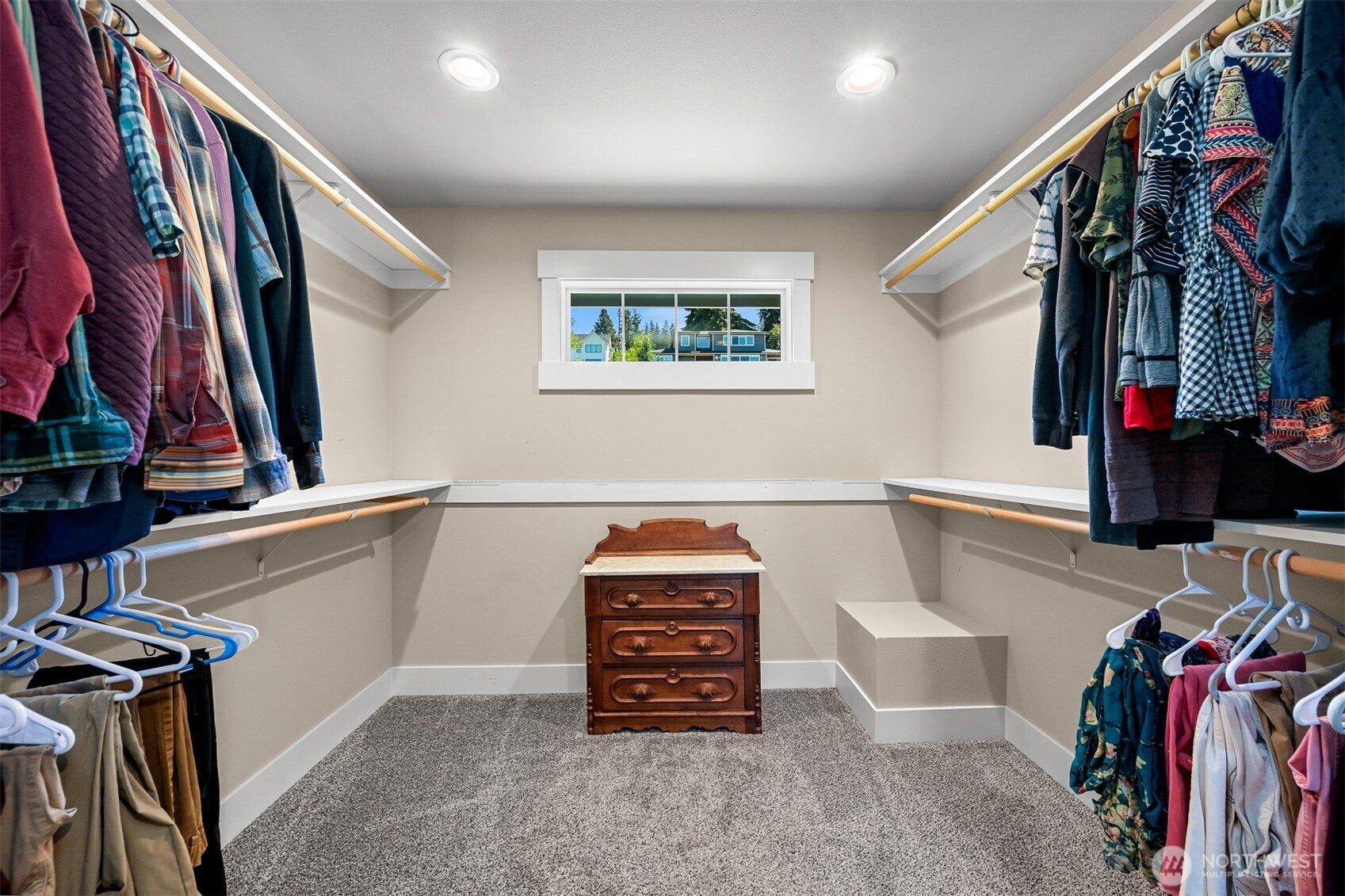 1221 34th Street Property Photo 23
