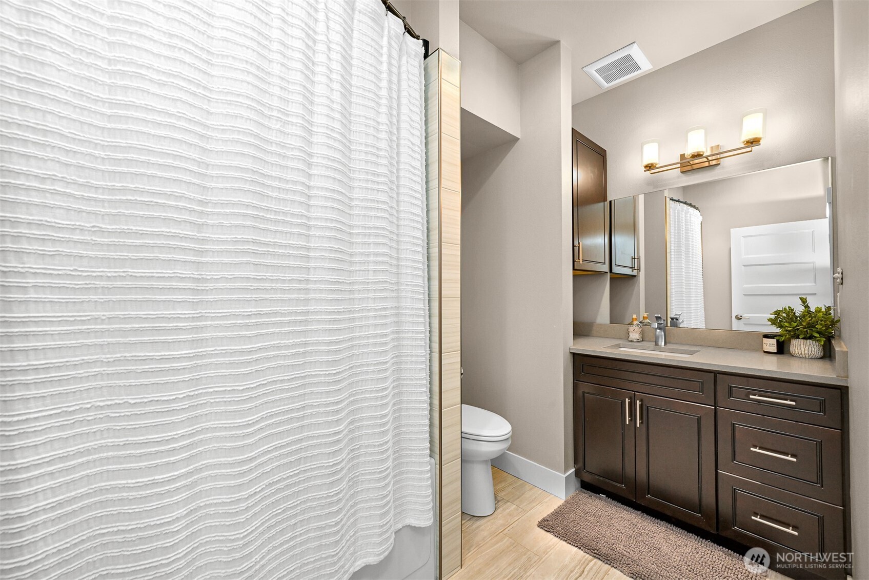 1221 34th Street Property Photo 33