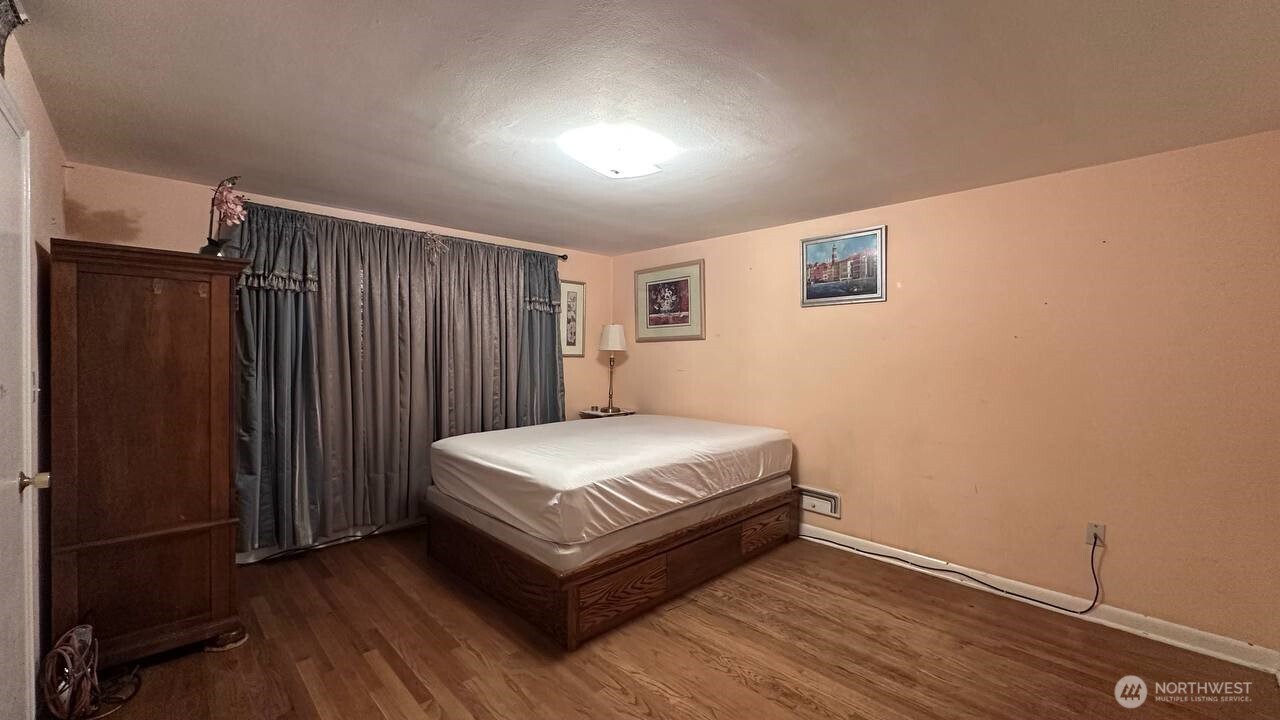 16310 Ashworth Avenue Property Photo 14