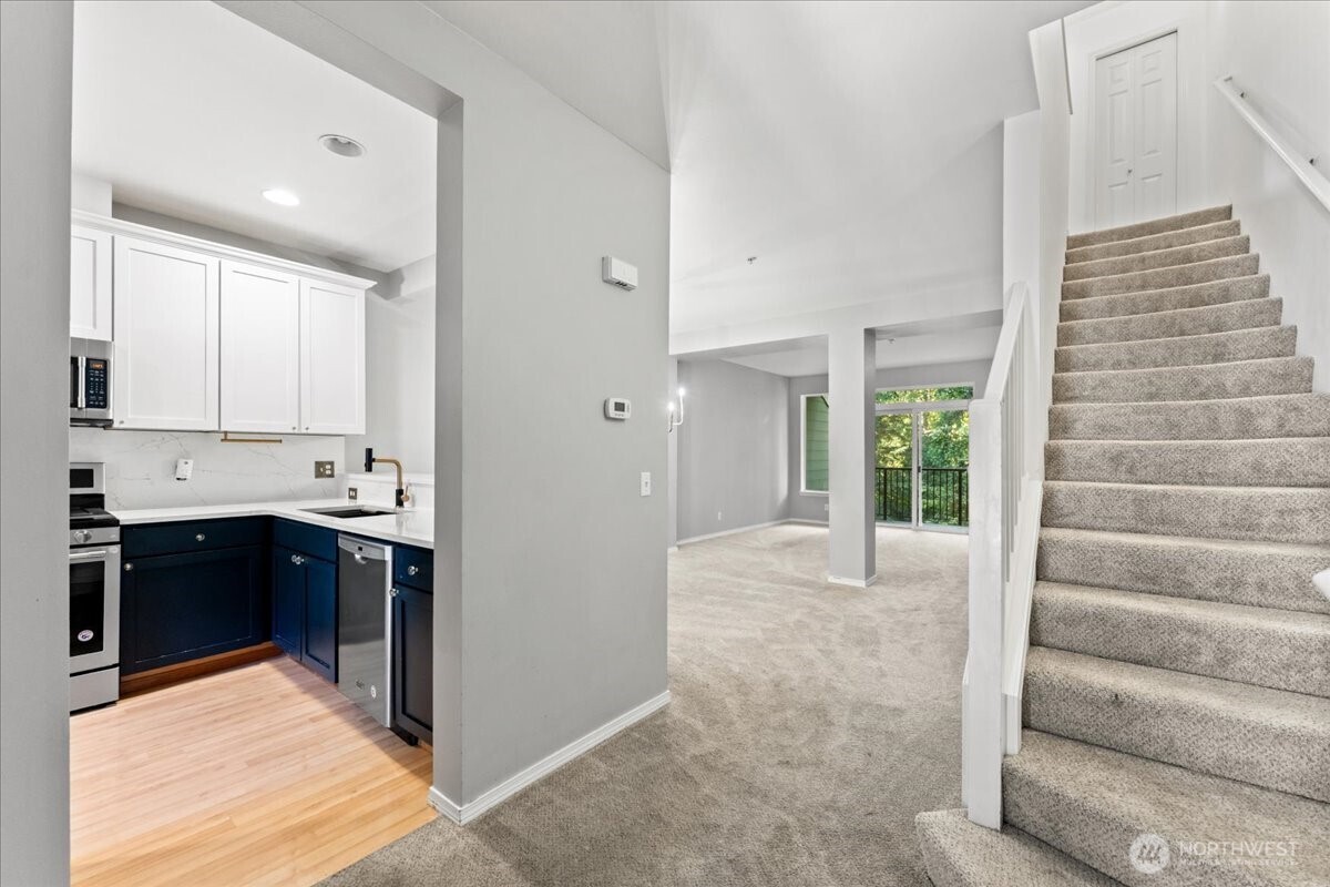 2565507 Property Photo 2