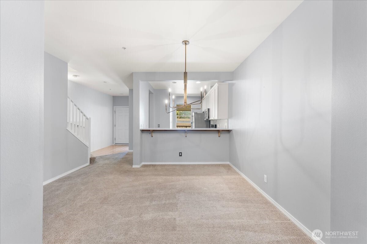 2565507 Property Photo 8