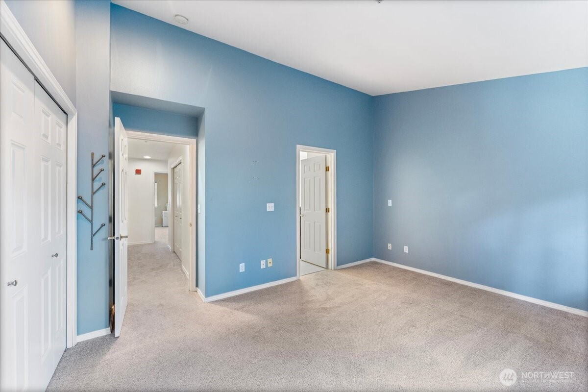 2565507 Property Photo 15