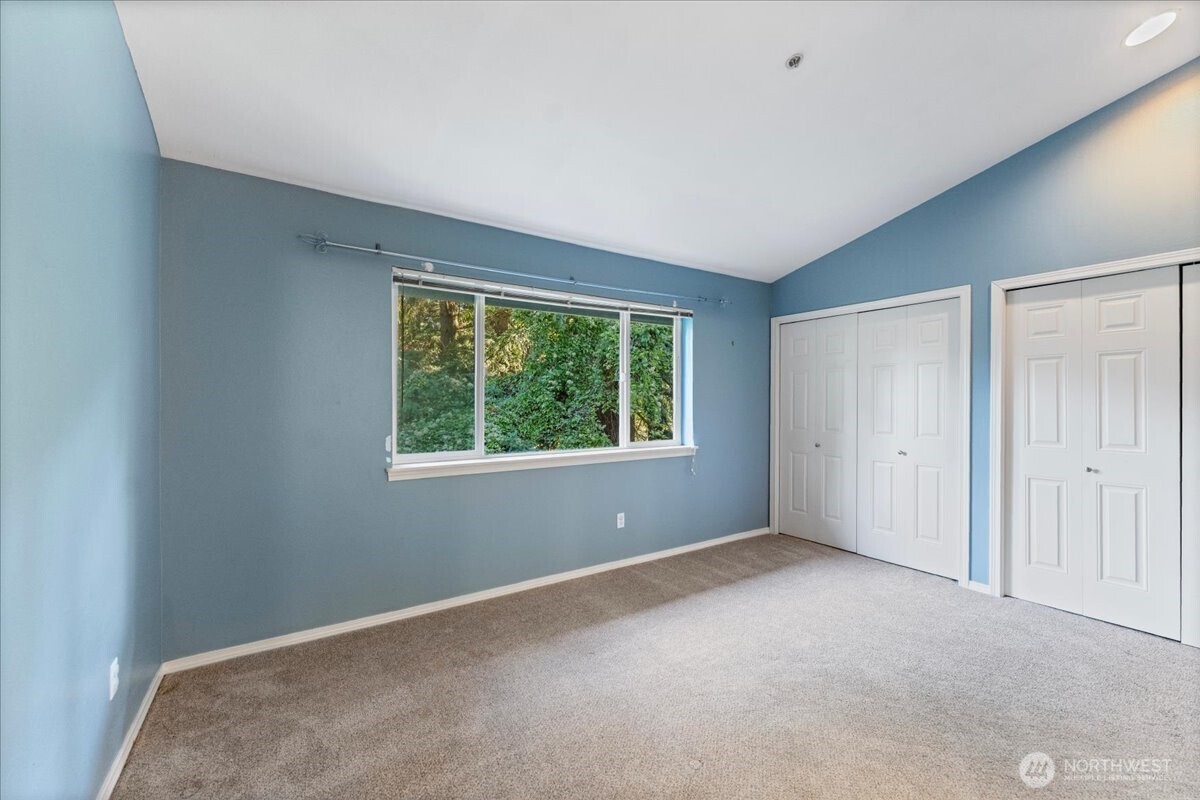 2565507 Property Photo 18