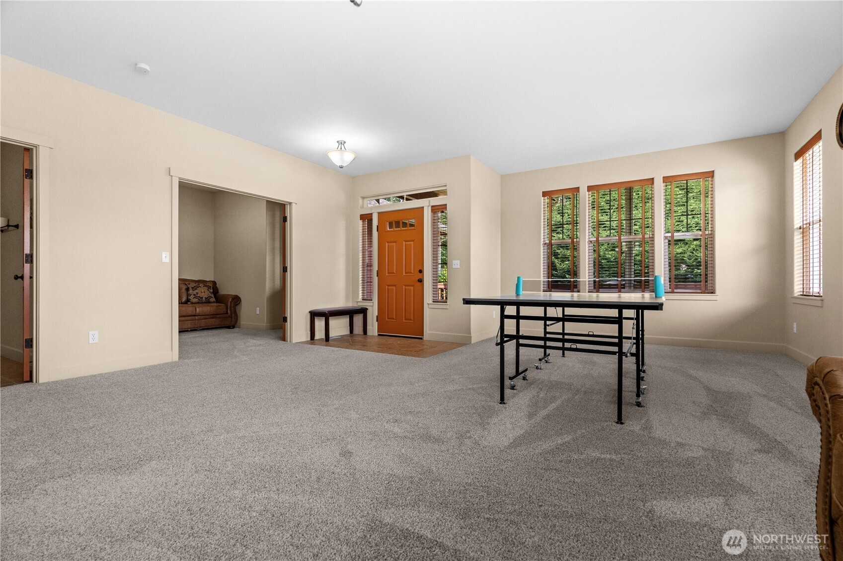40 Carson Avenue Property Photo 8