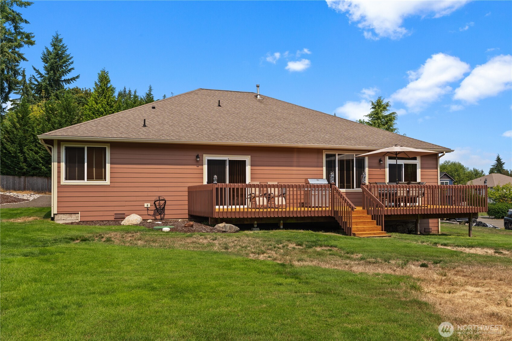 40 Carson Avenue Property Photo 34