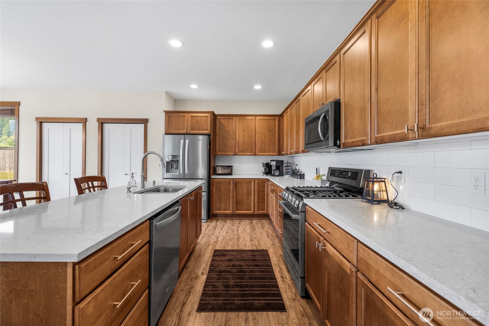 24105 Mangat Property Photo 10