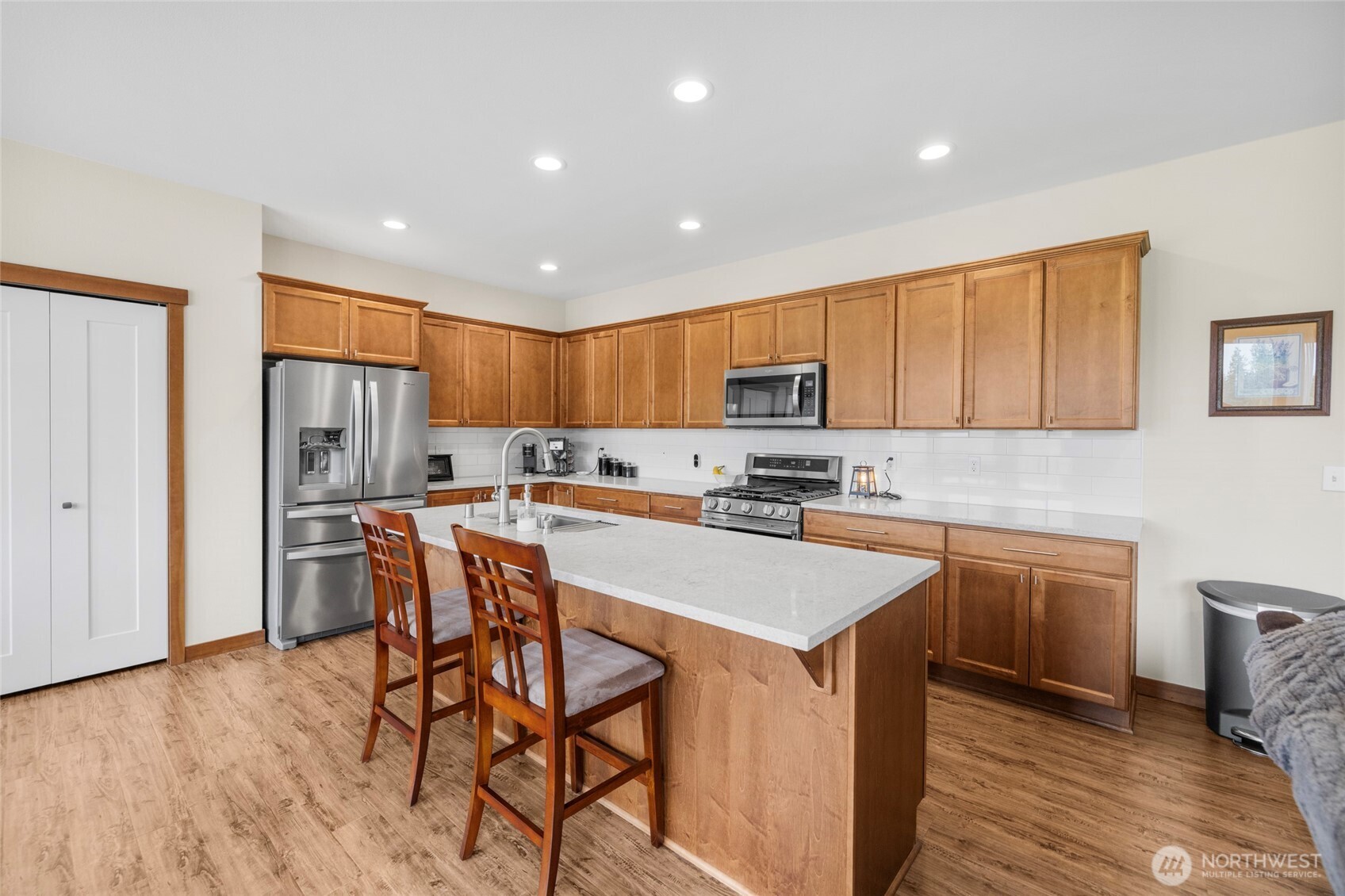 24105 Mangat Property Photo 11