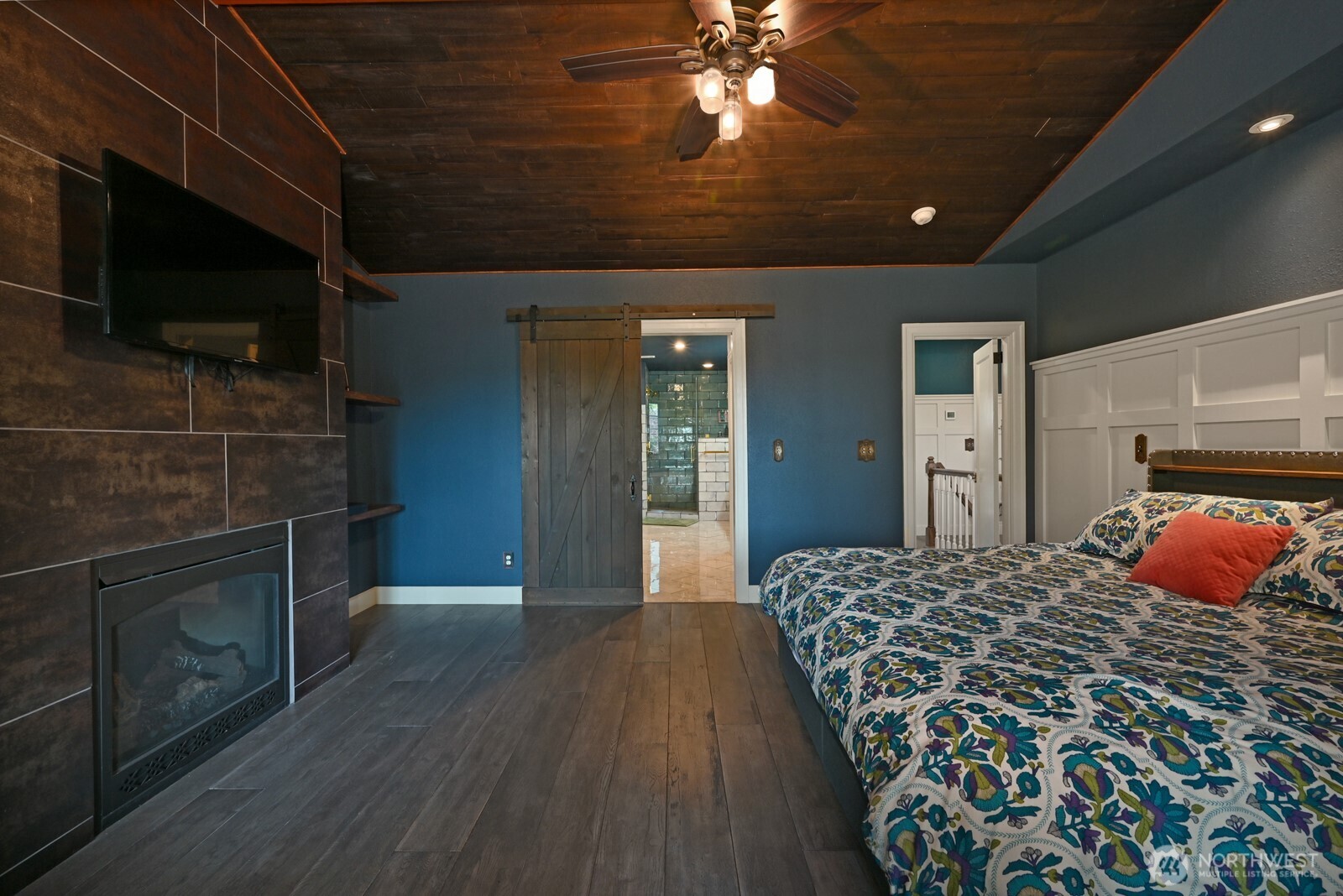 9556 Phinney Avenue Property Photo 19