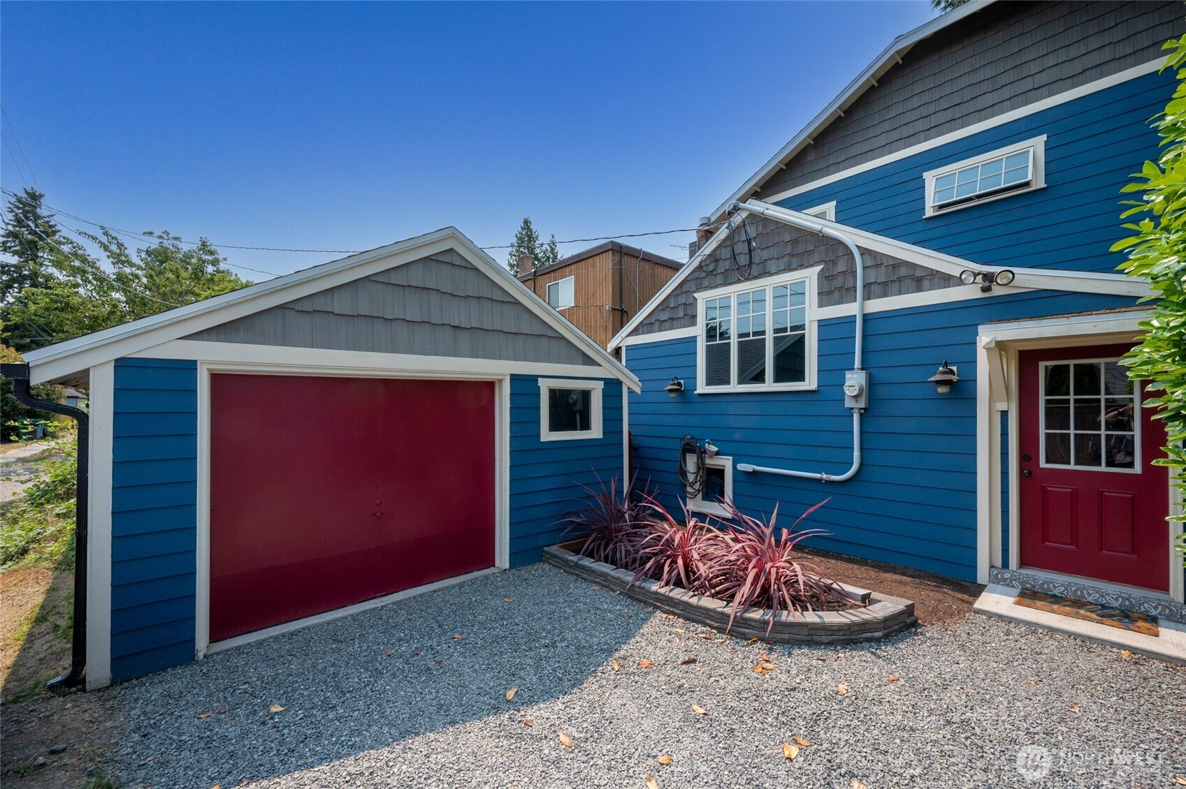 9556 Phinney Avenue Property Photo 33