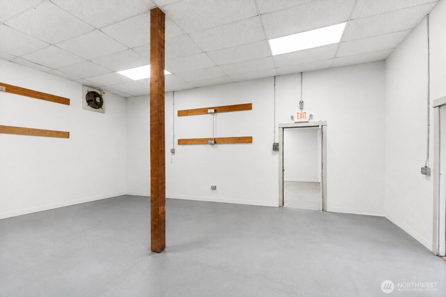 2546 State Route 101 Property Photo 13