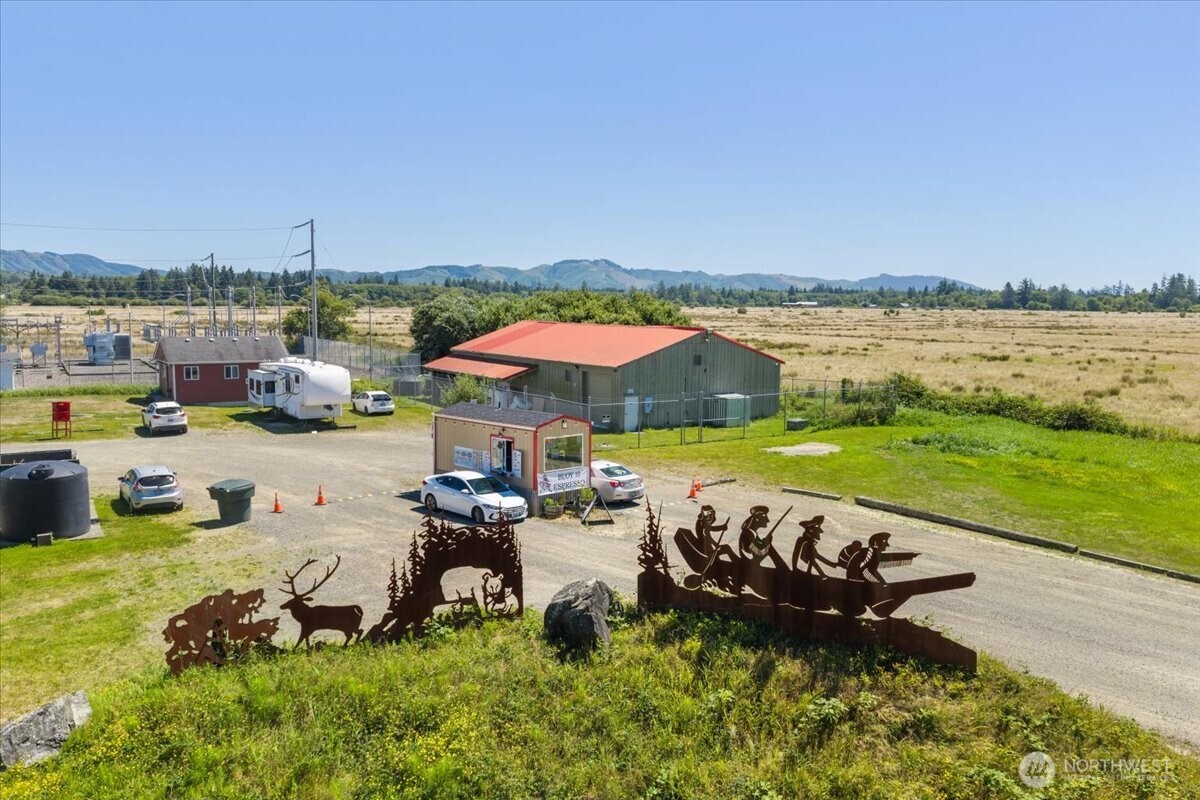 2546 State Route 101 Property Photo 30