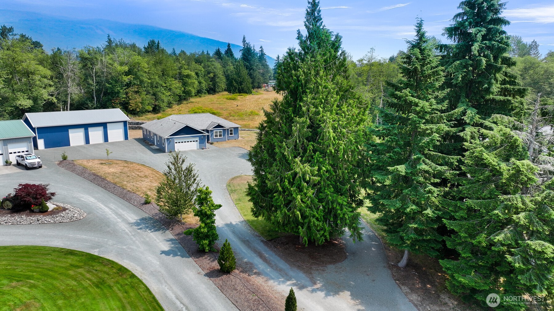 6705 Thomas Creek Drive Property Photo 2