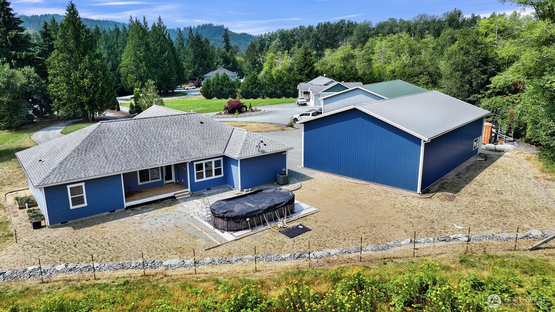 6705 Thomas Creek Drive Property Photo 4