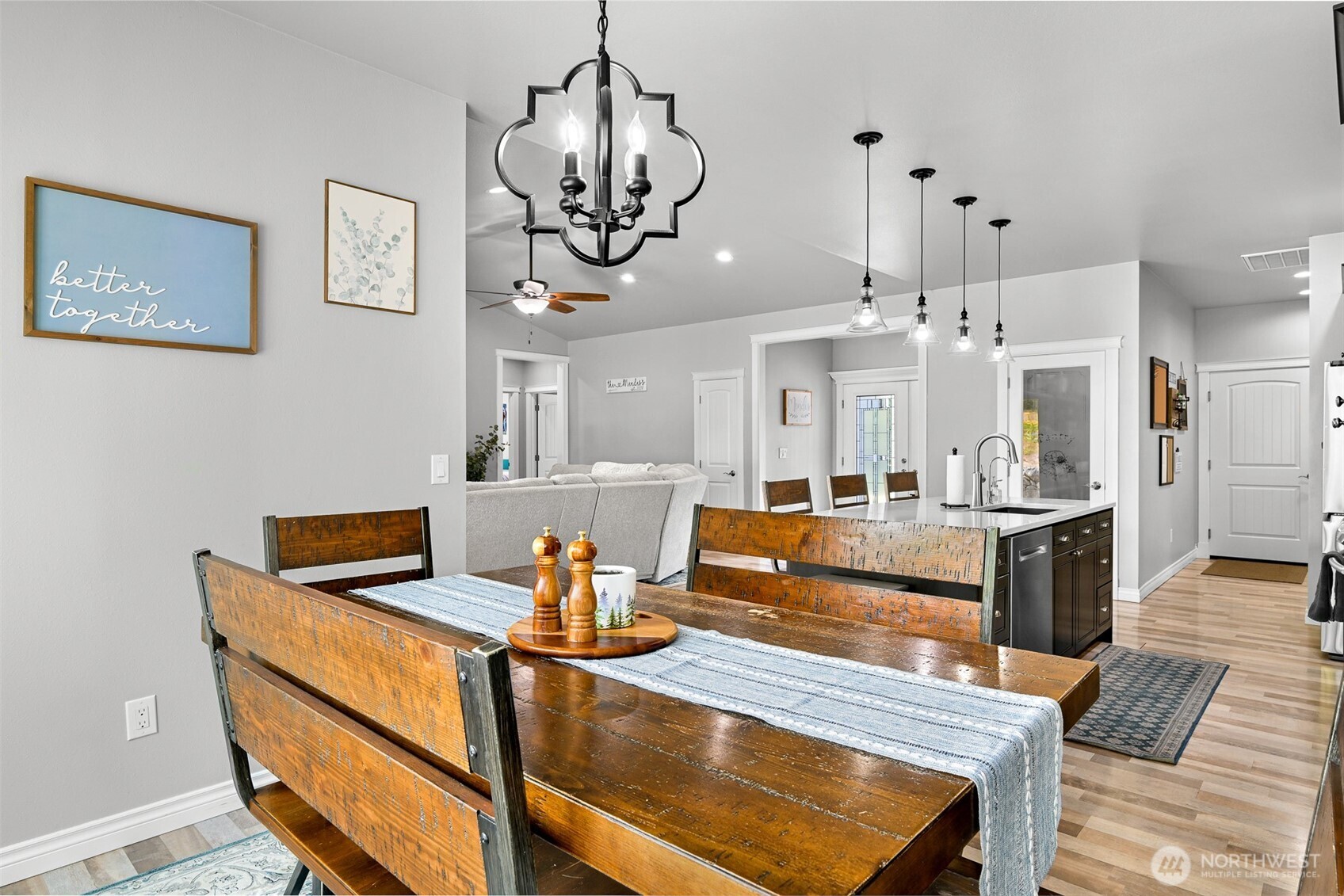 6705 Thomas Creek Drive Property Photo 16