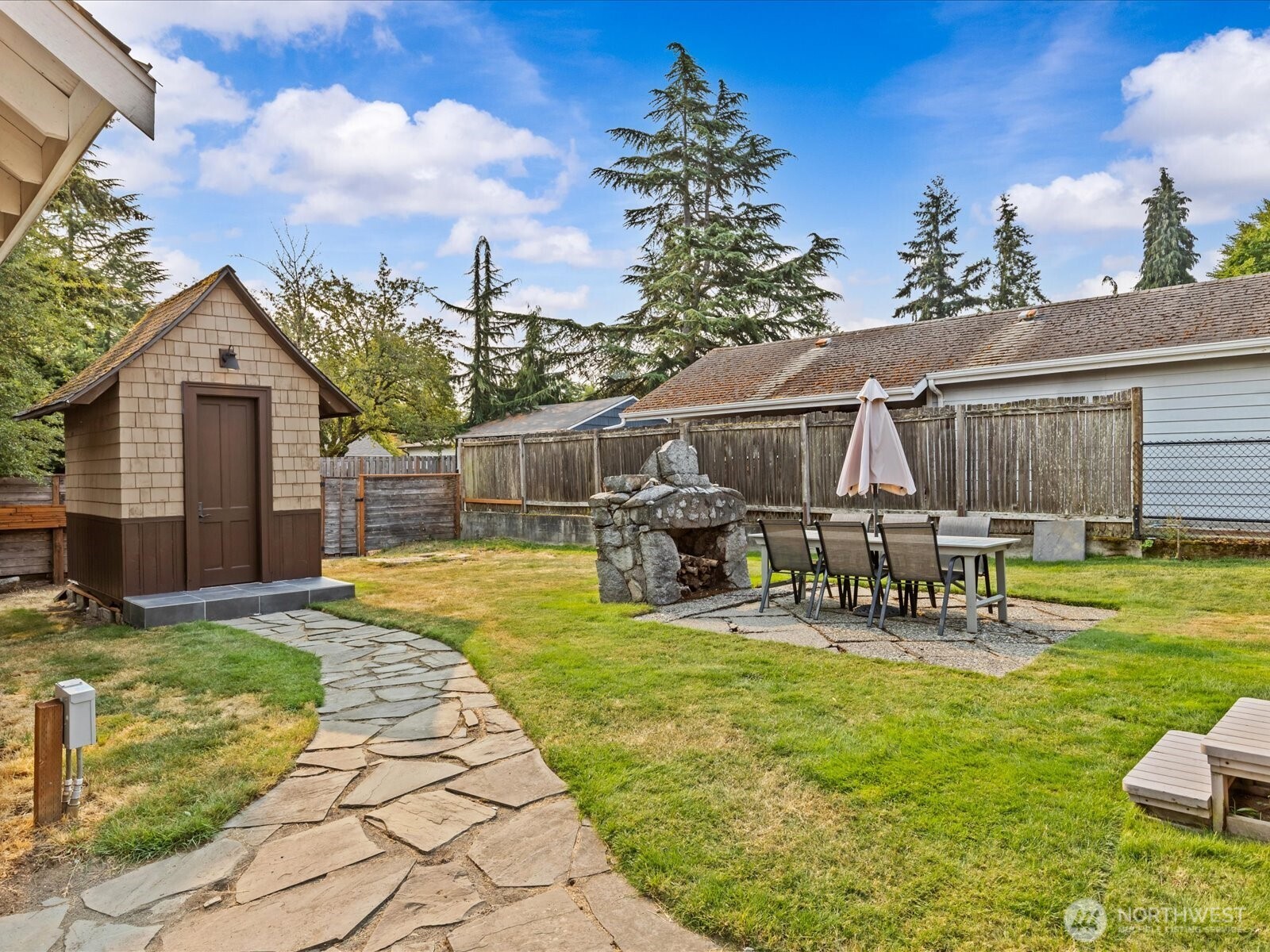15820 12th Avenue Property Photo 35