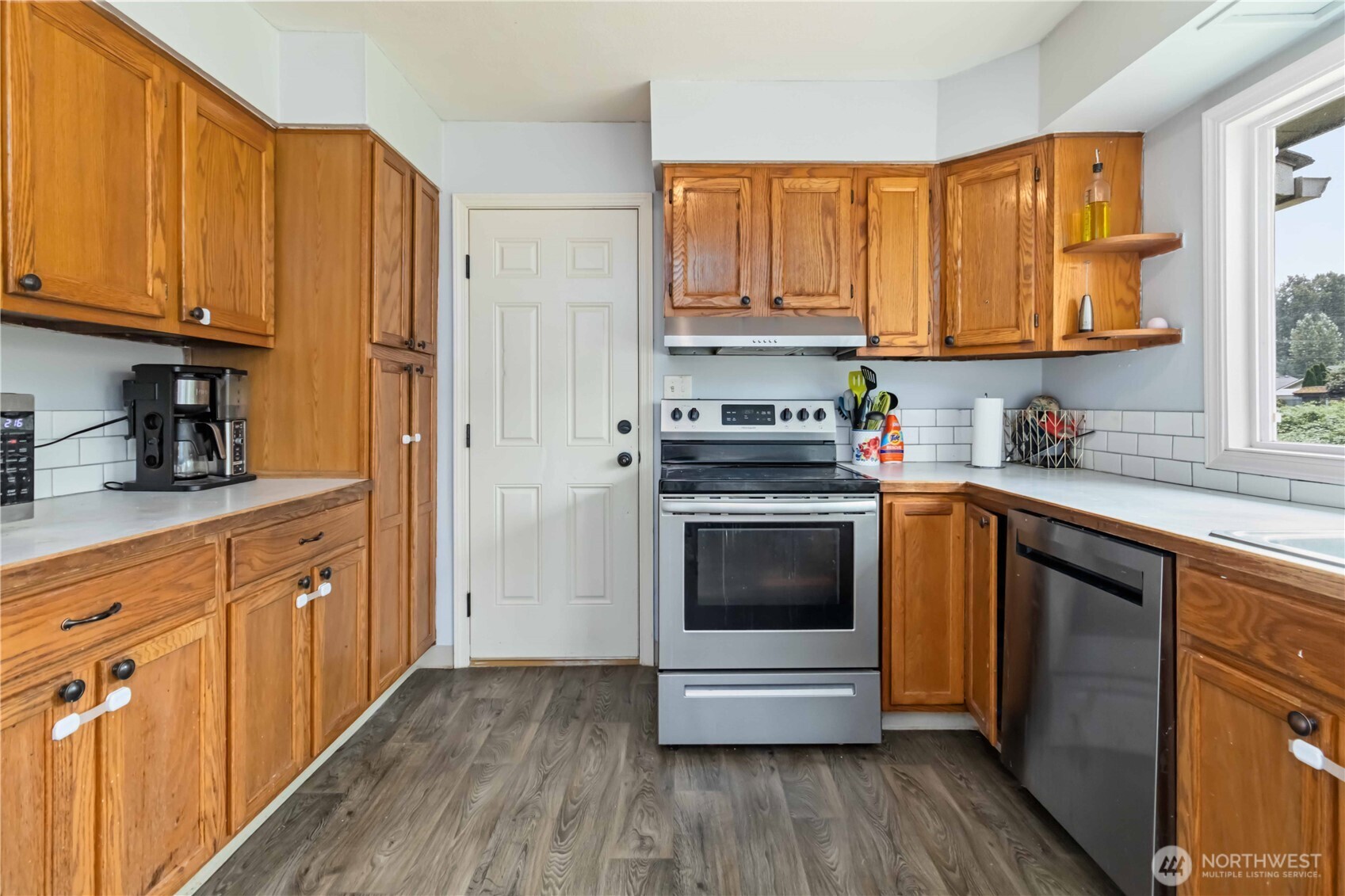 109 Merritt Drive Property Photo 11