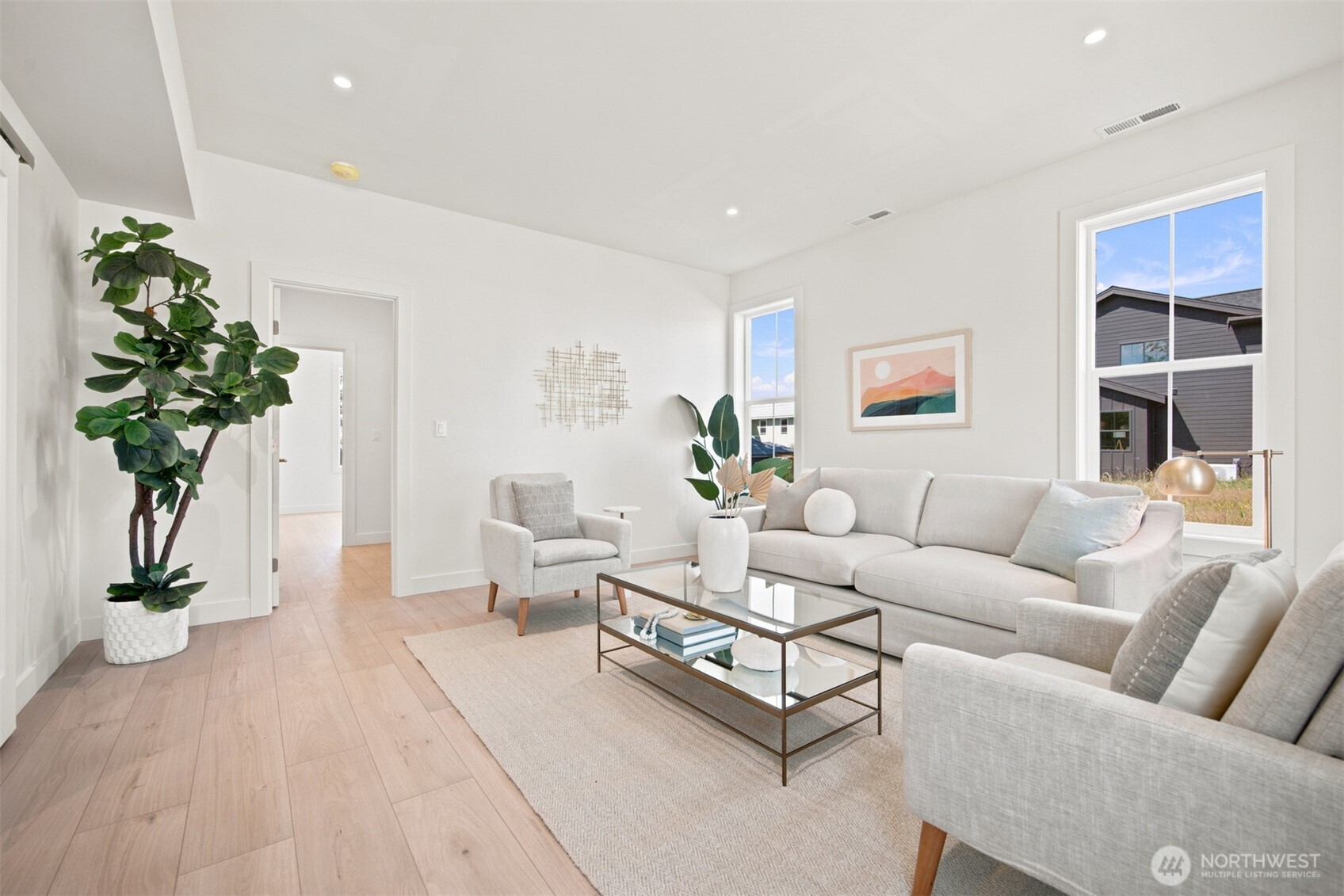 1351 Leighton Street Property Photo 15