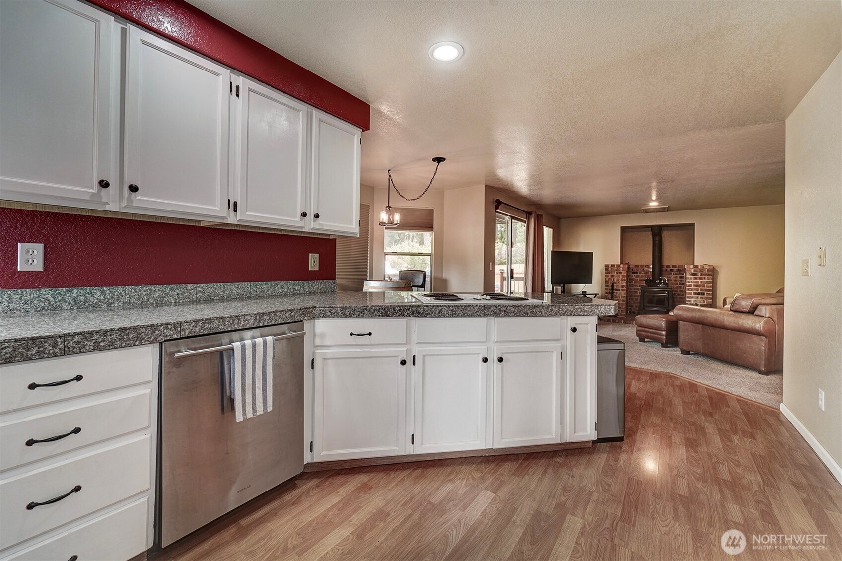 1596 Nw Duesenberg Court Property Photo 11