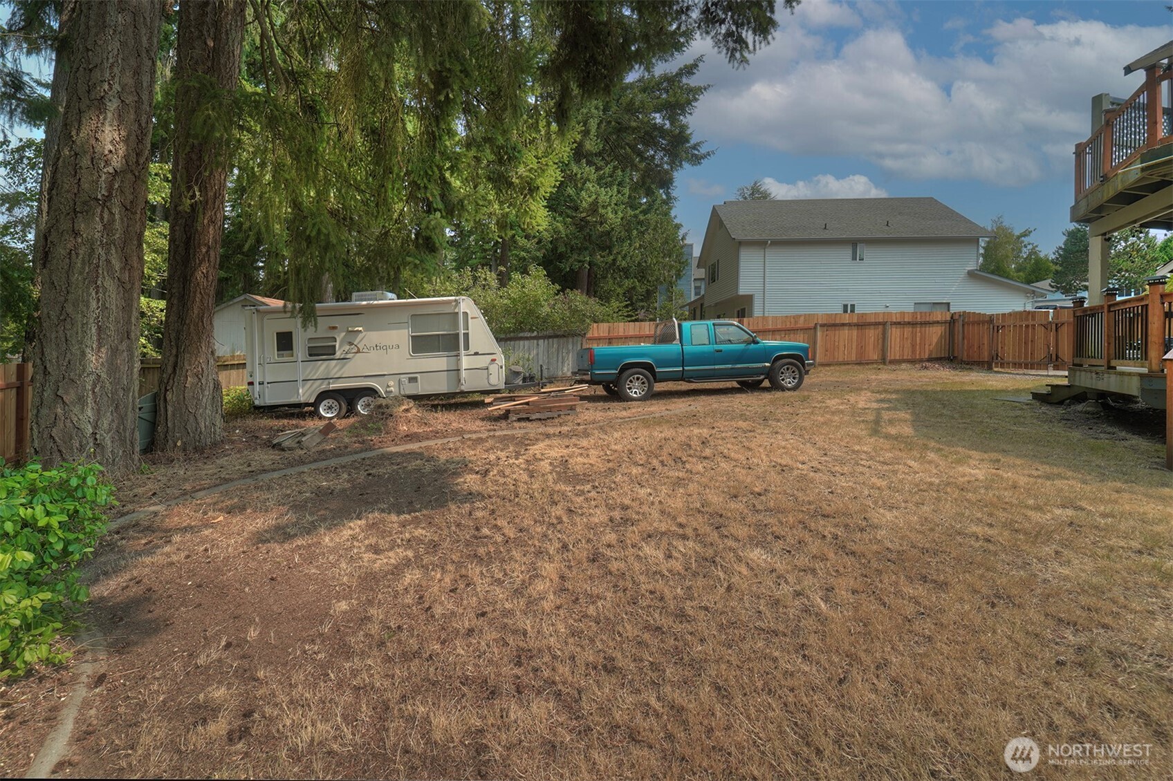 1596 Nw Duesenberg Court Property Photo 28